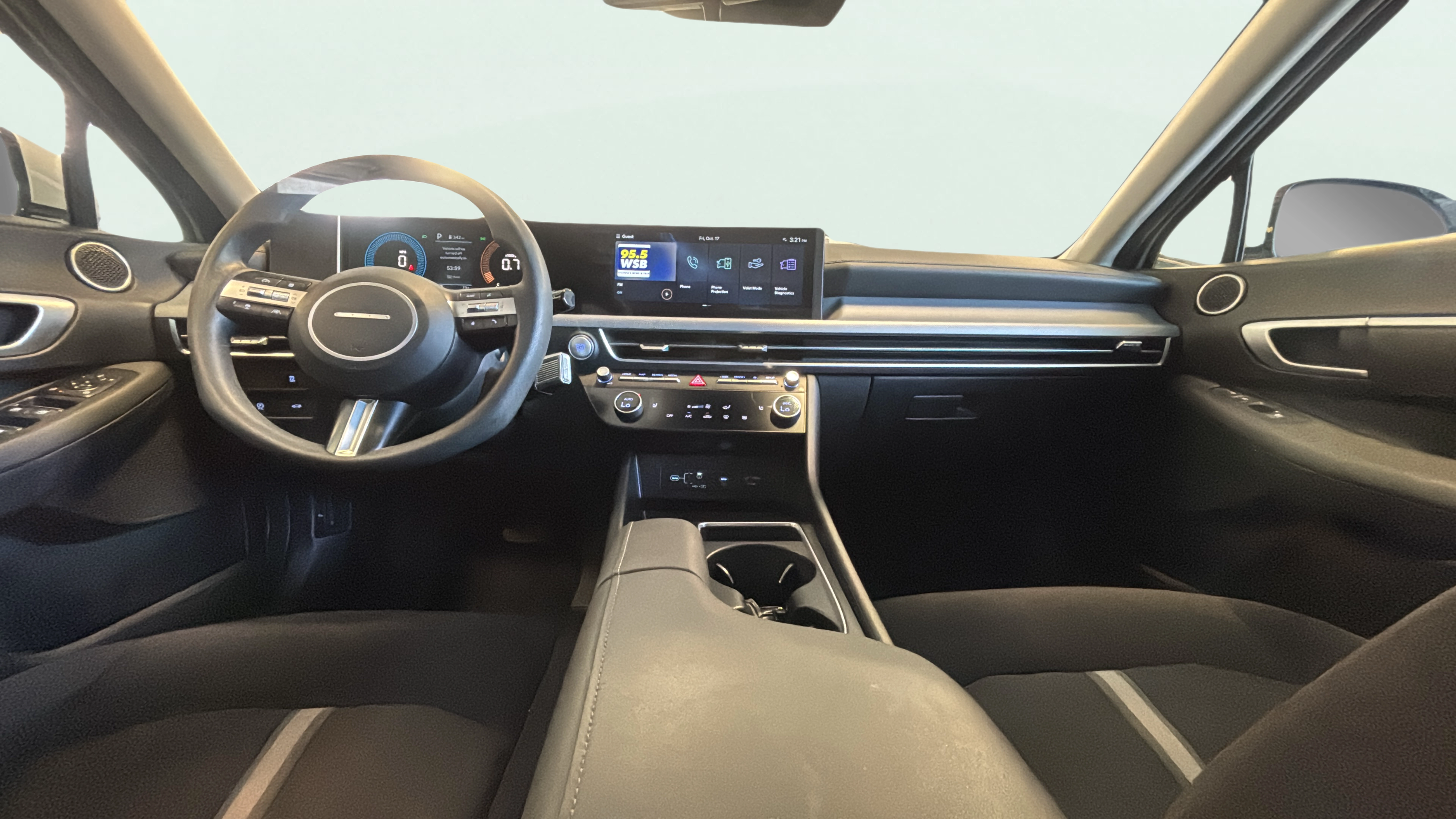 Vehicle interior 360 preview