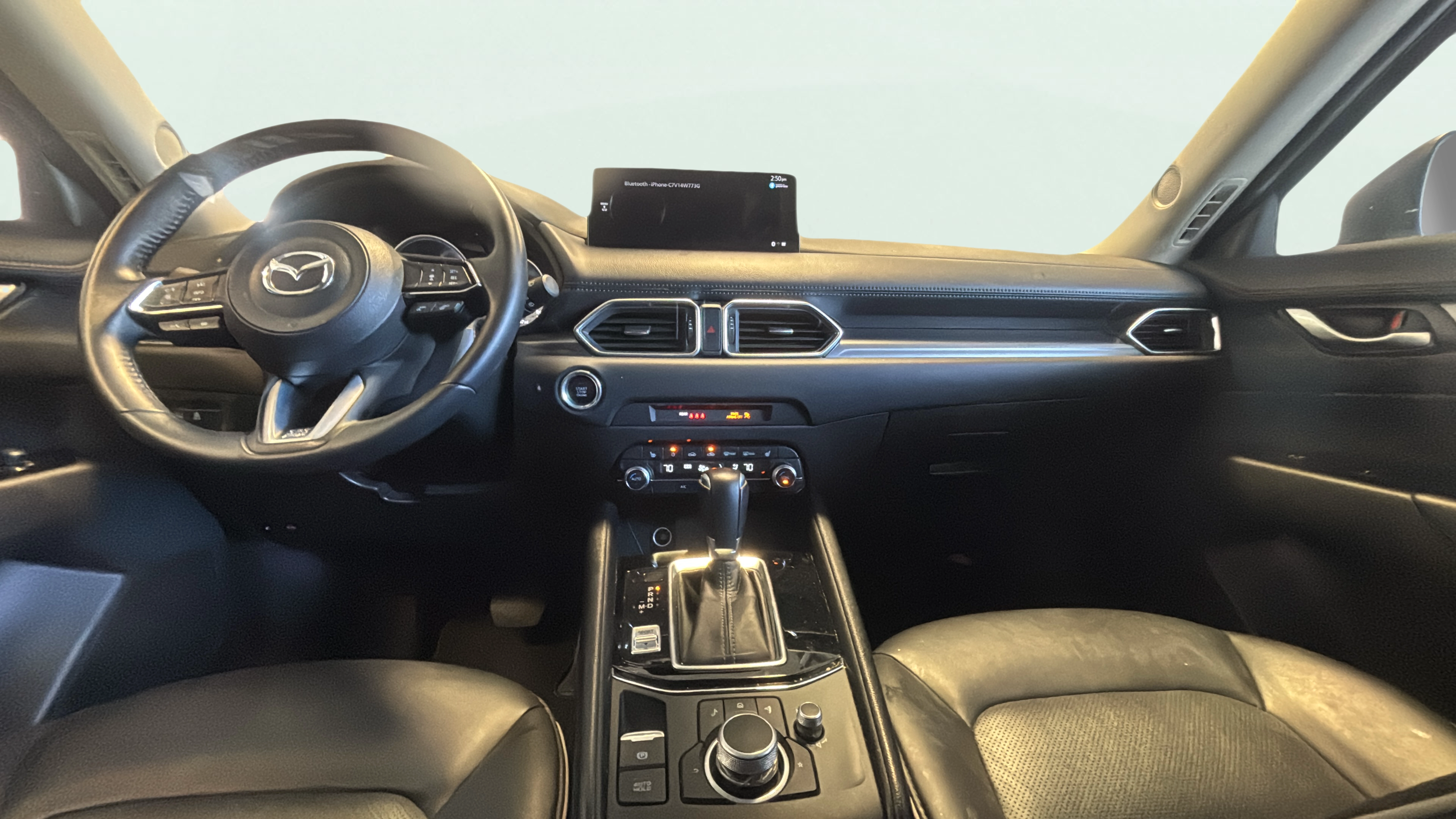 Vehicle interior 360 preview