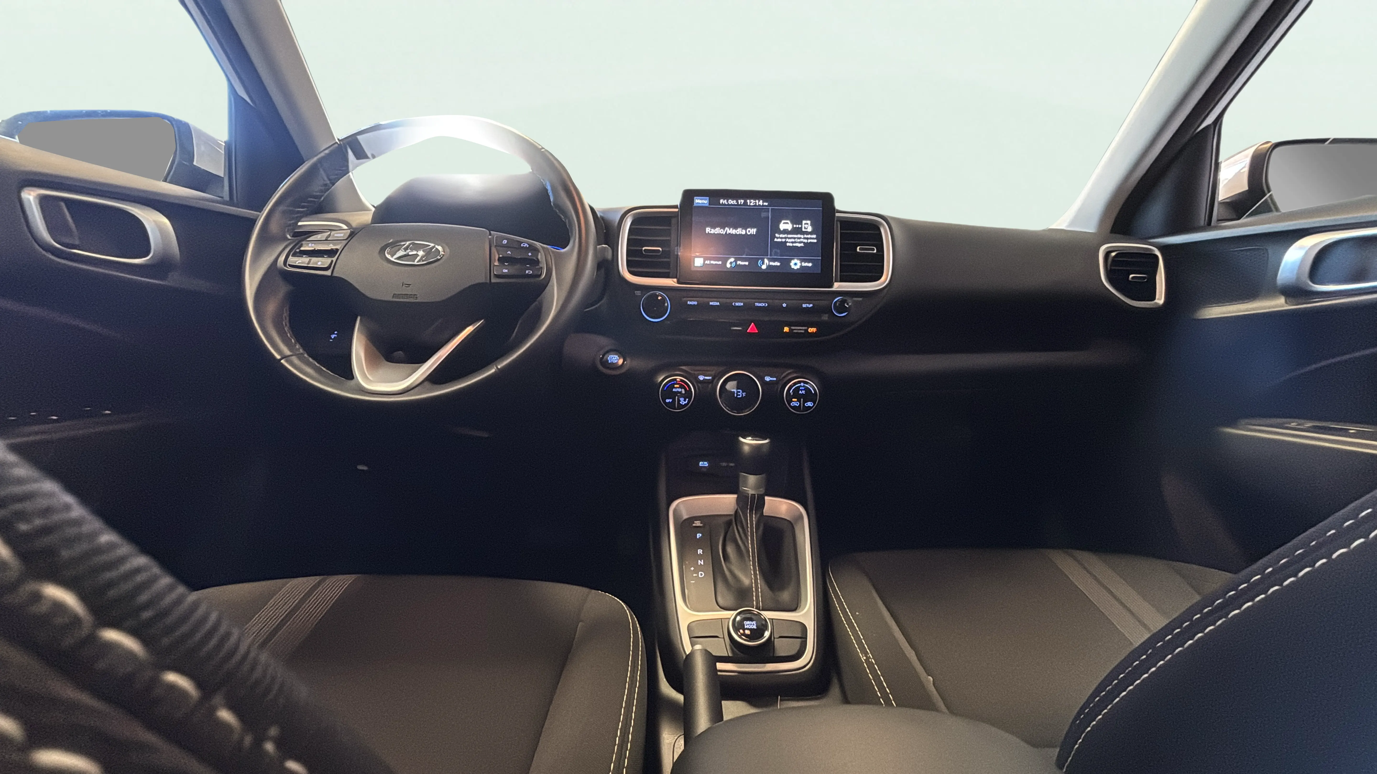 Vehicle interior 360 preview