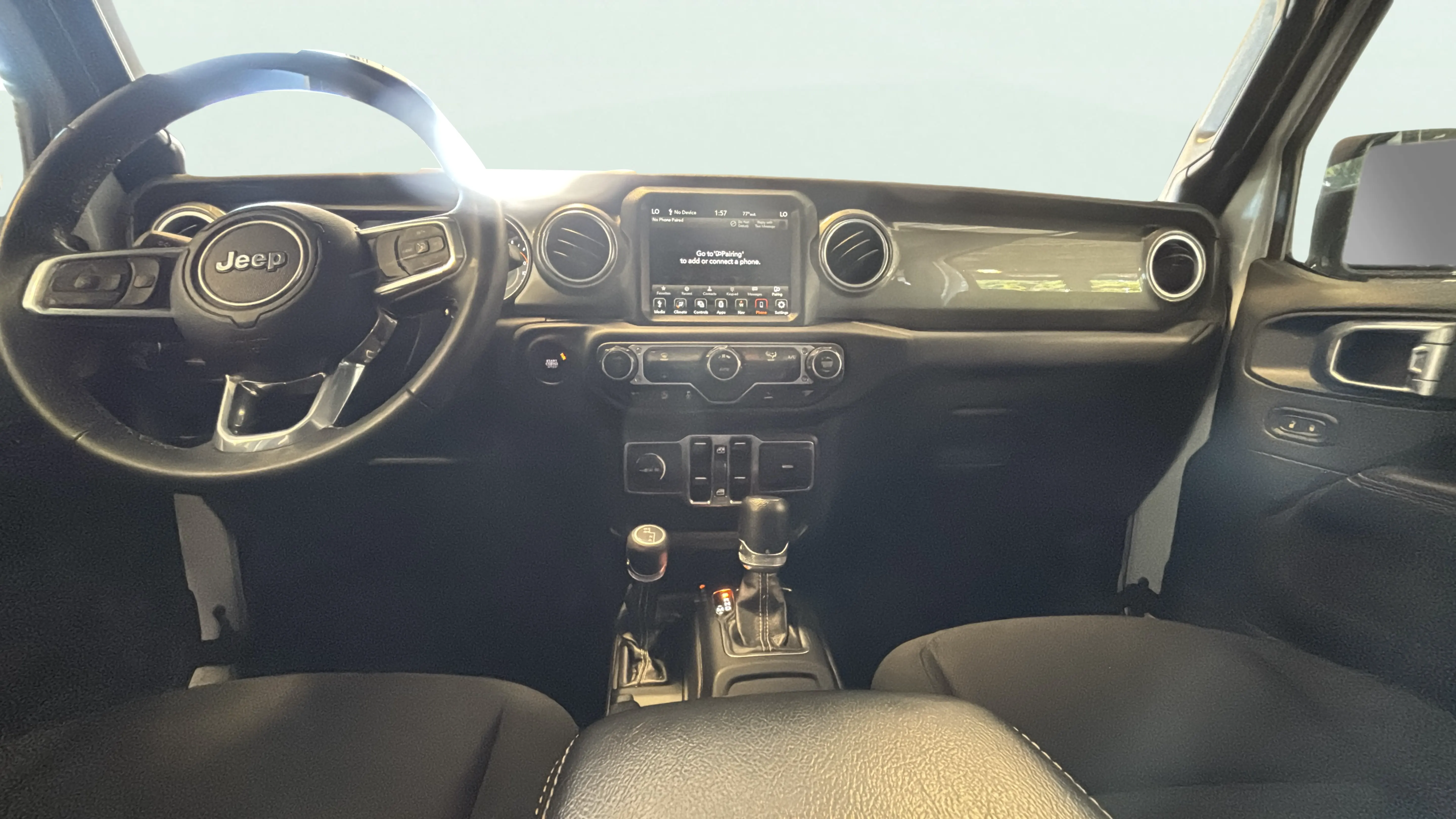 Vehicle interior 360 preview