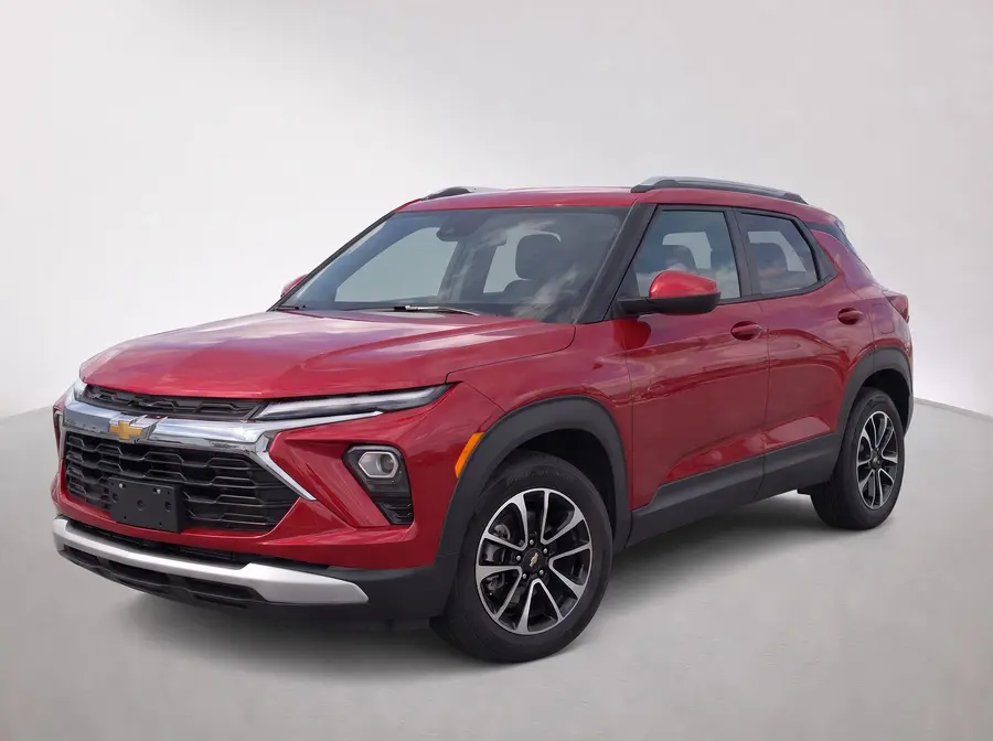 2024 Chevrolet Trailblazer — image 1 of 9