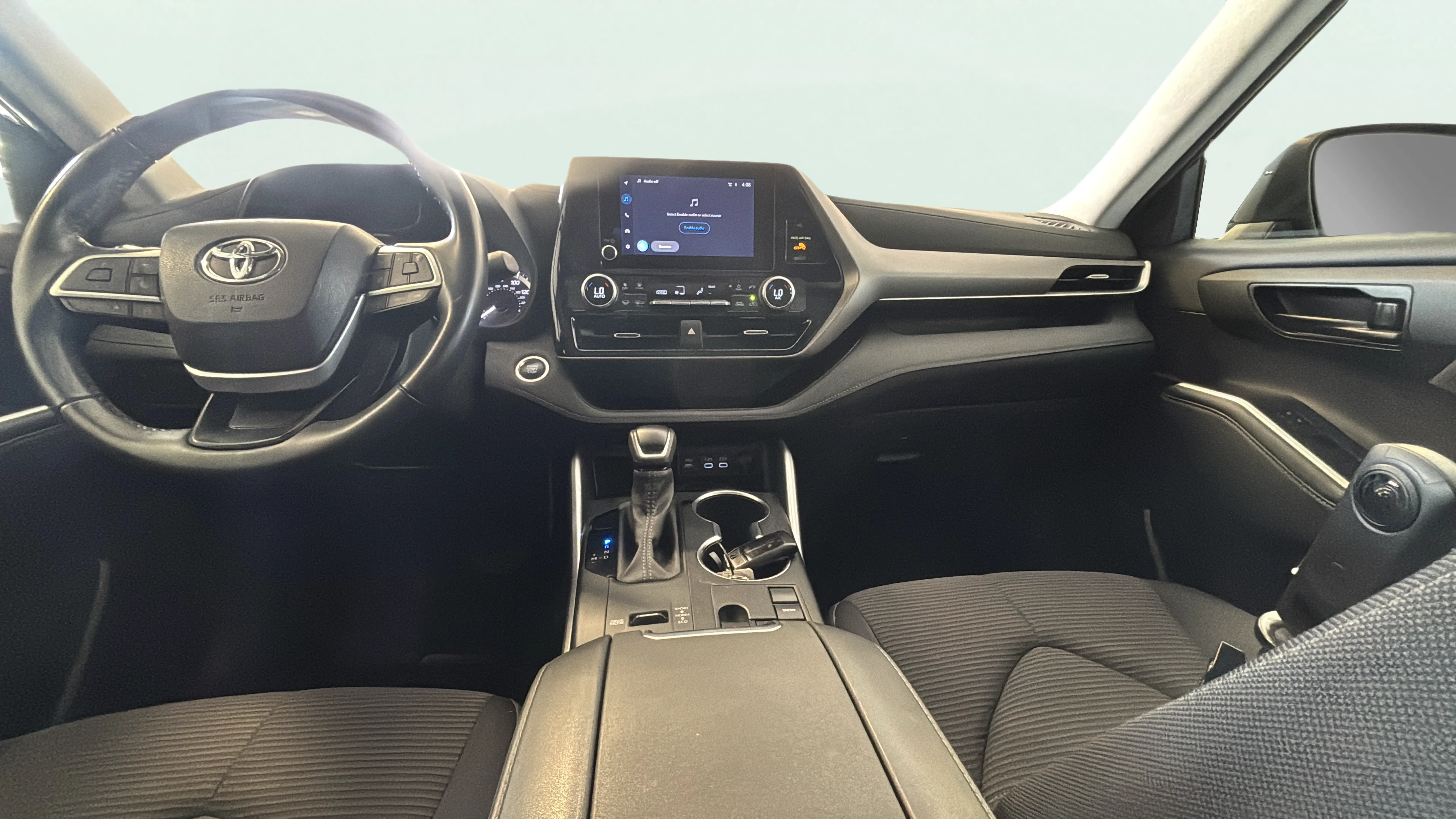 Vehicle interior 360 preview