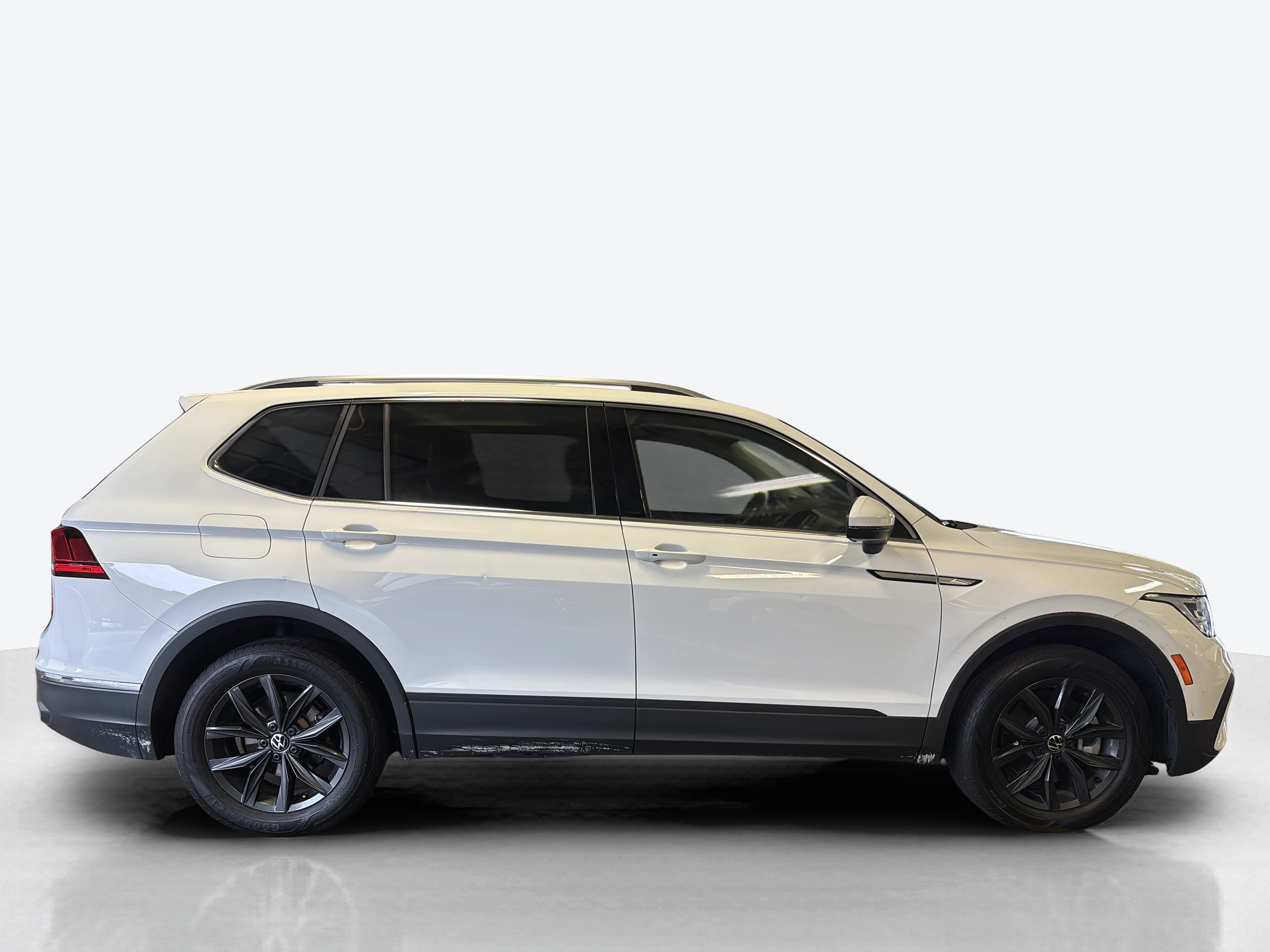 Vehicle exterior side
