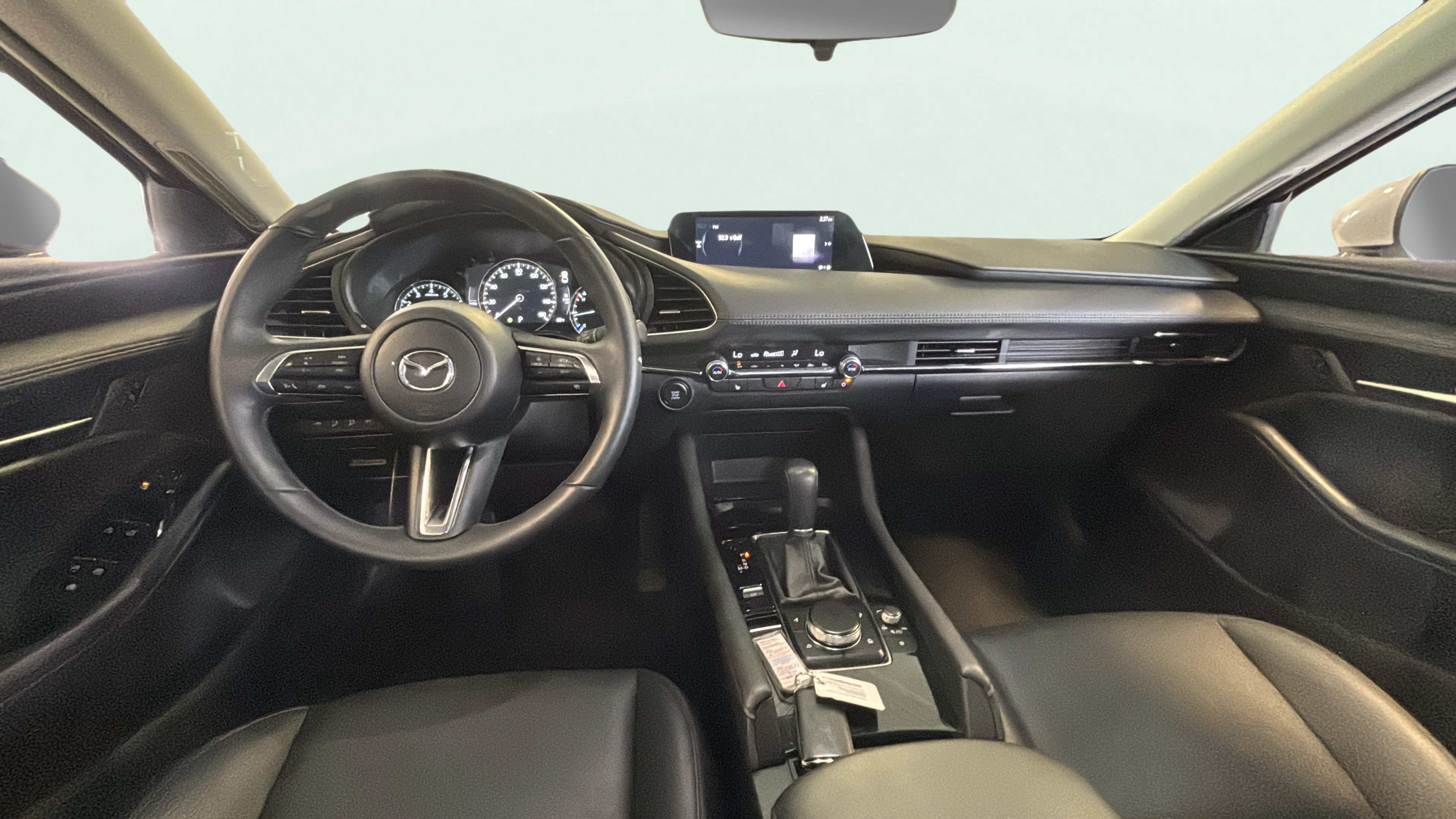 Vehicle interior 360 preview