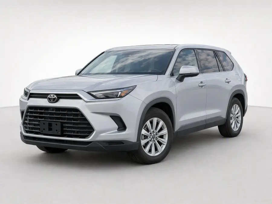 2025 Toyota Grand Highlander — image 1 of 9