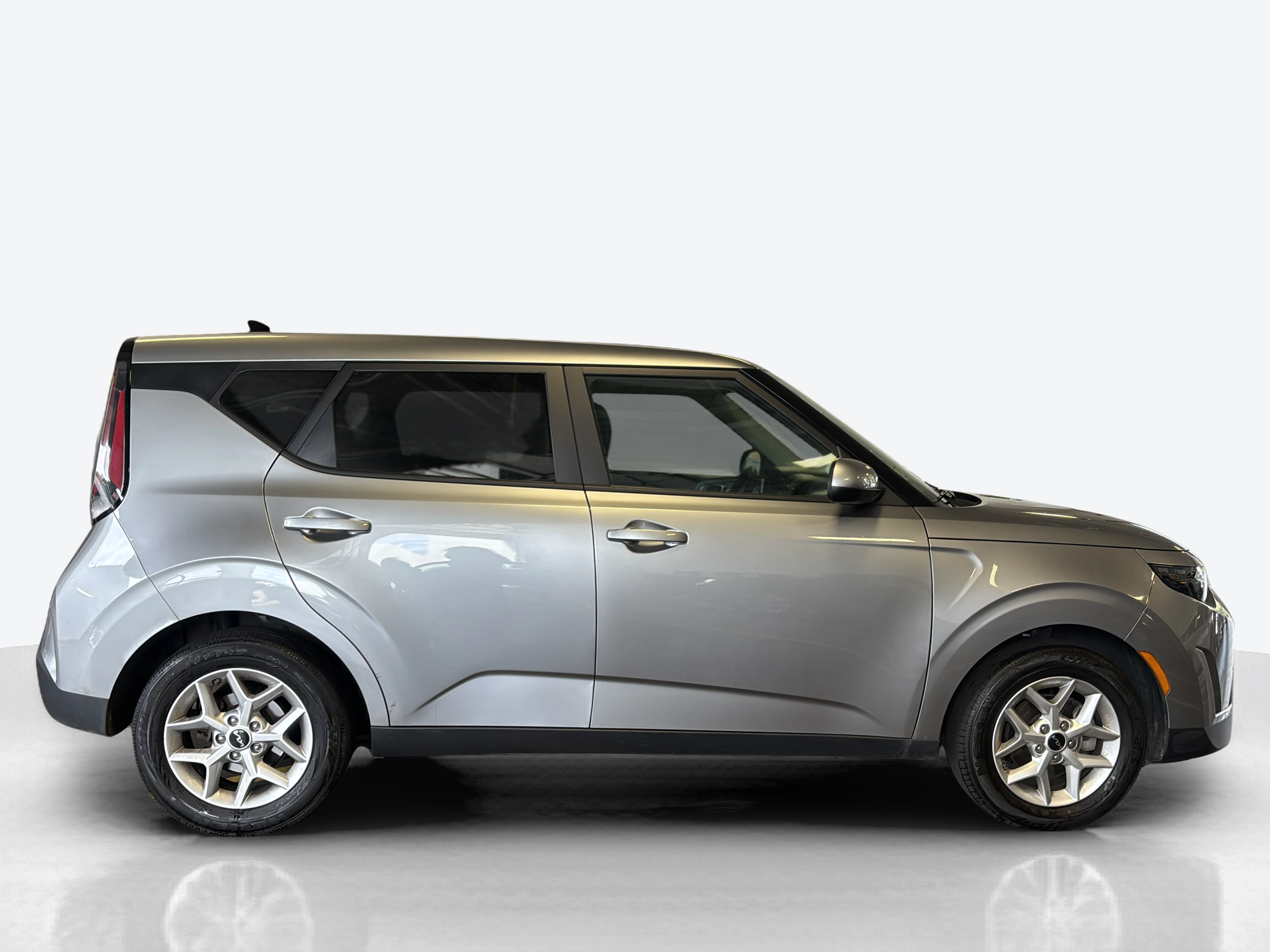 Vehicle exterior side