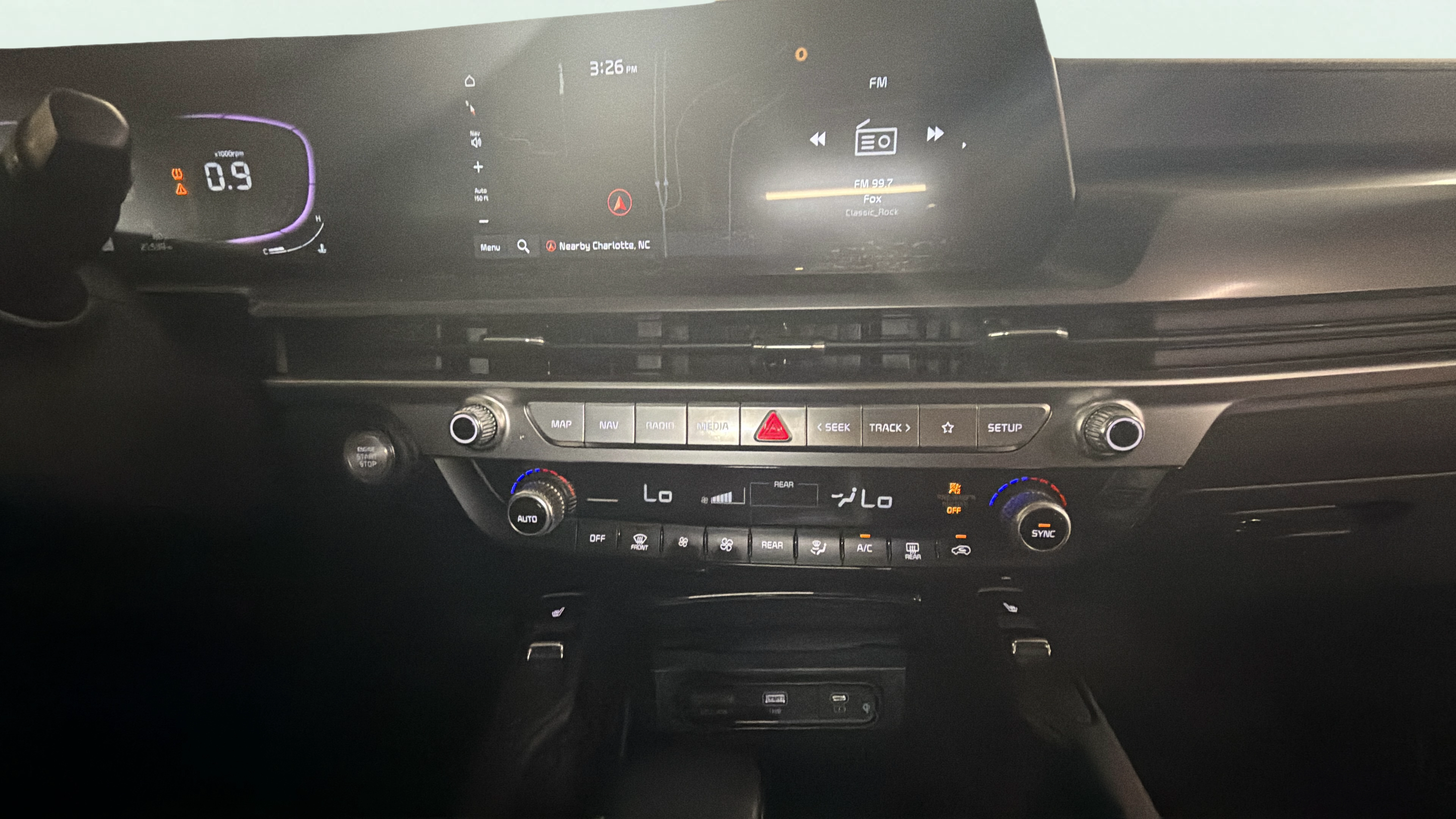 Vehicle interior 360 preview