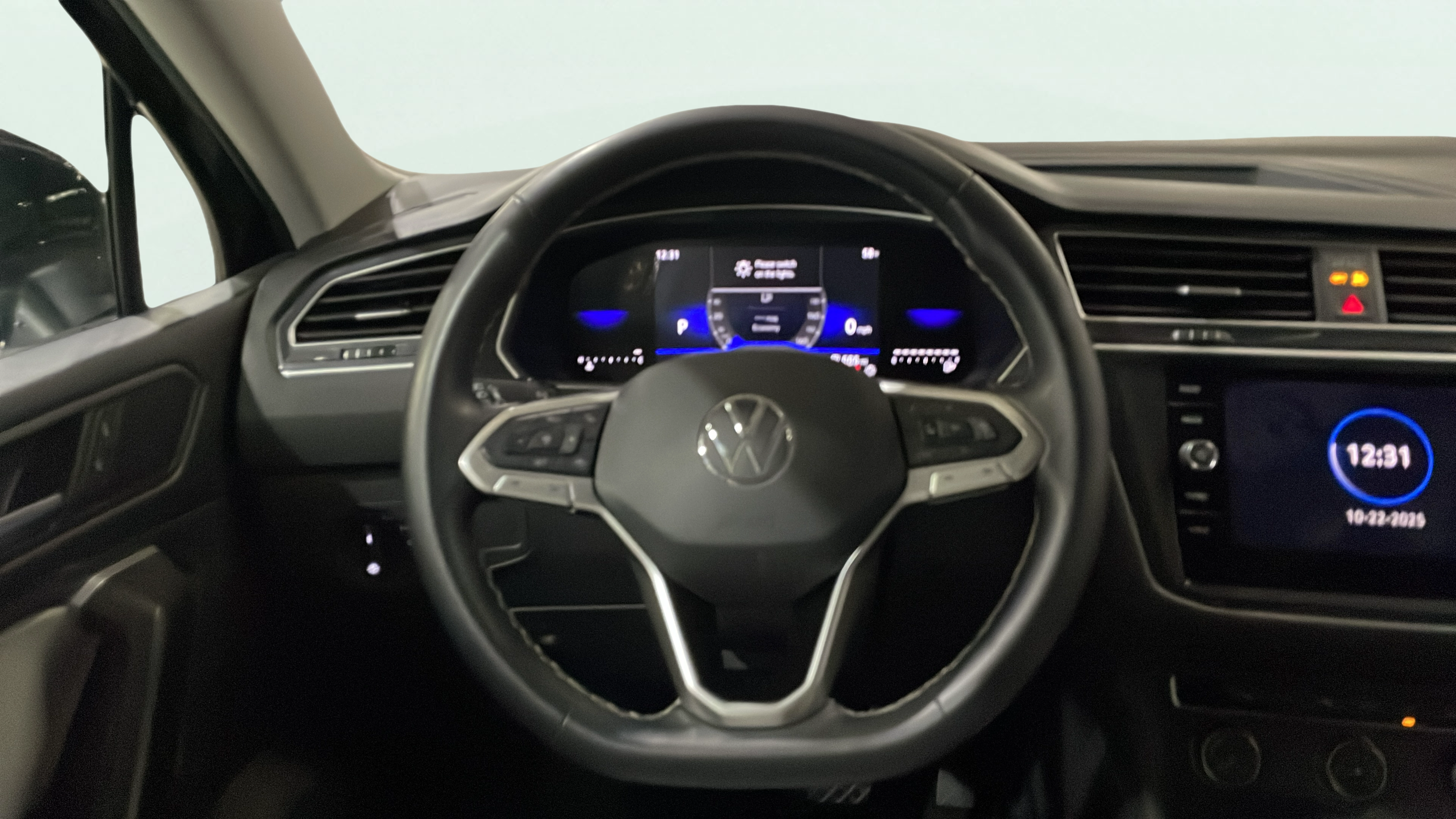 Vehicle interior 1