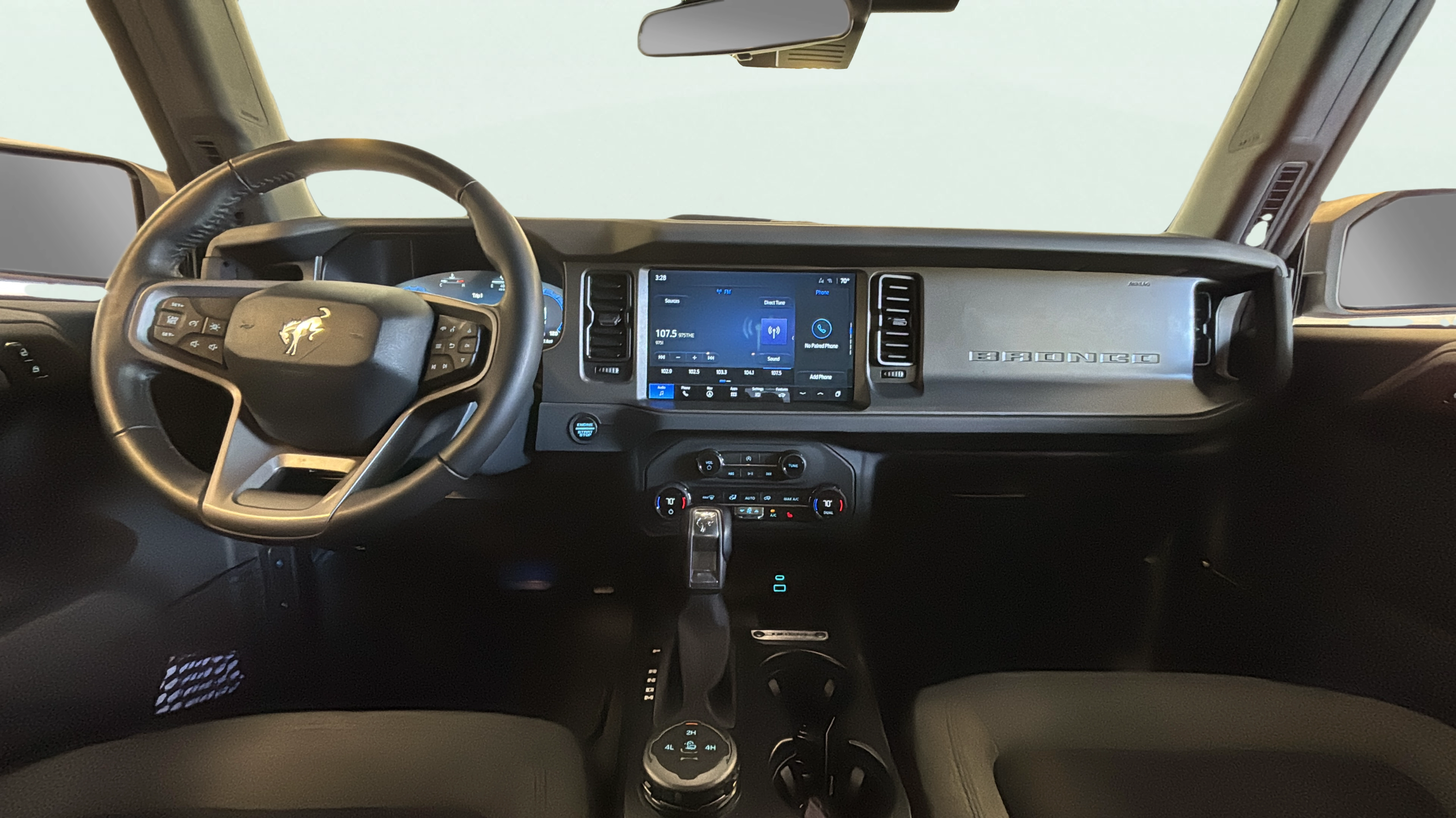 Vehicle interior 360 preview
