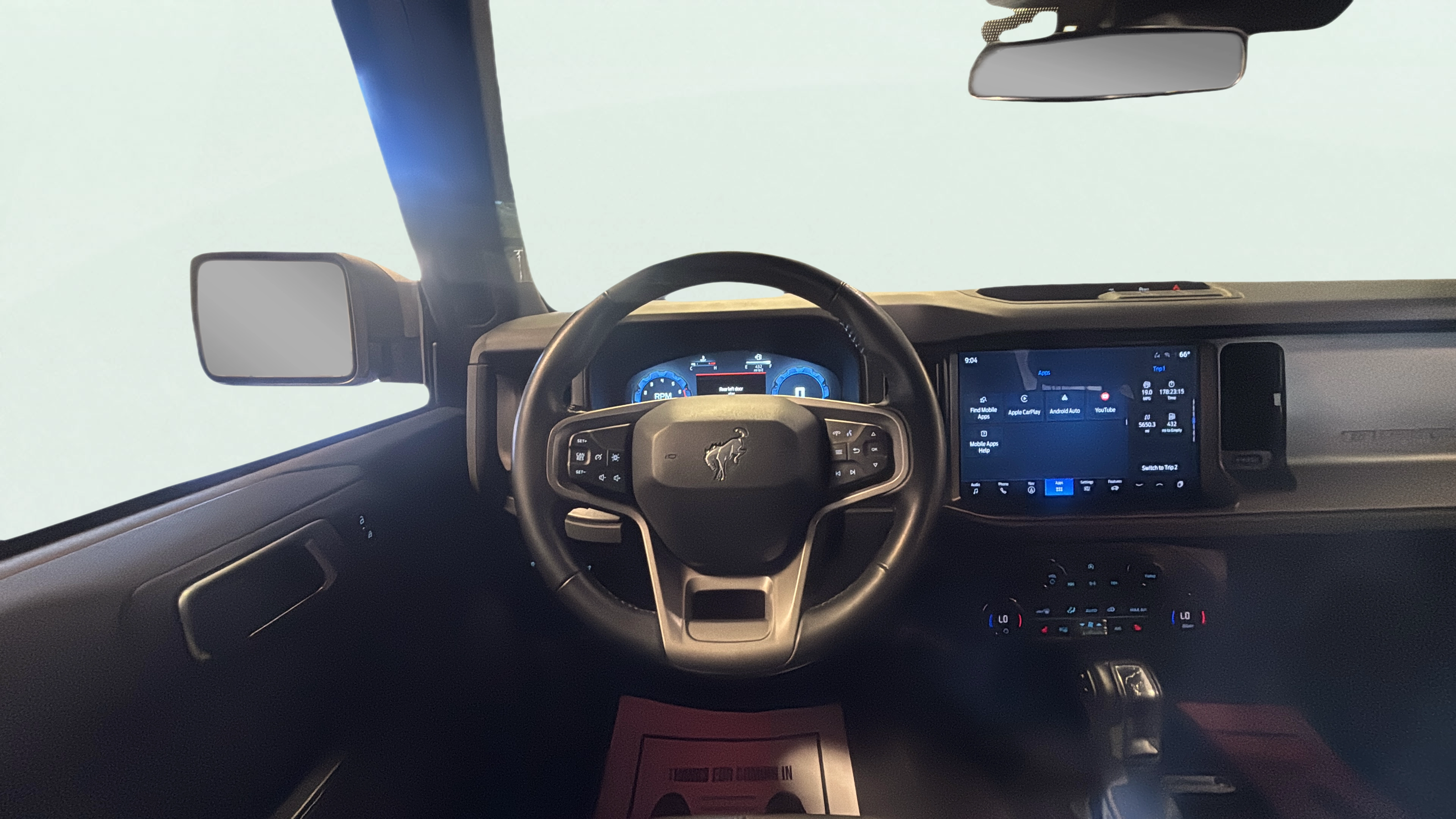 Vehicle interior 1