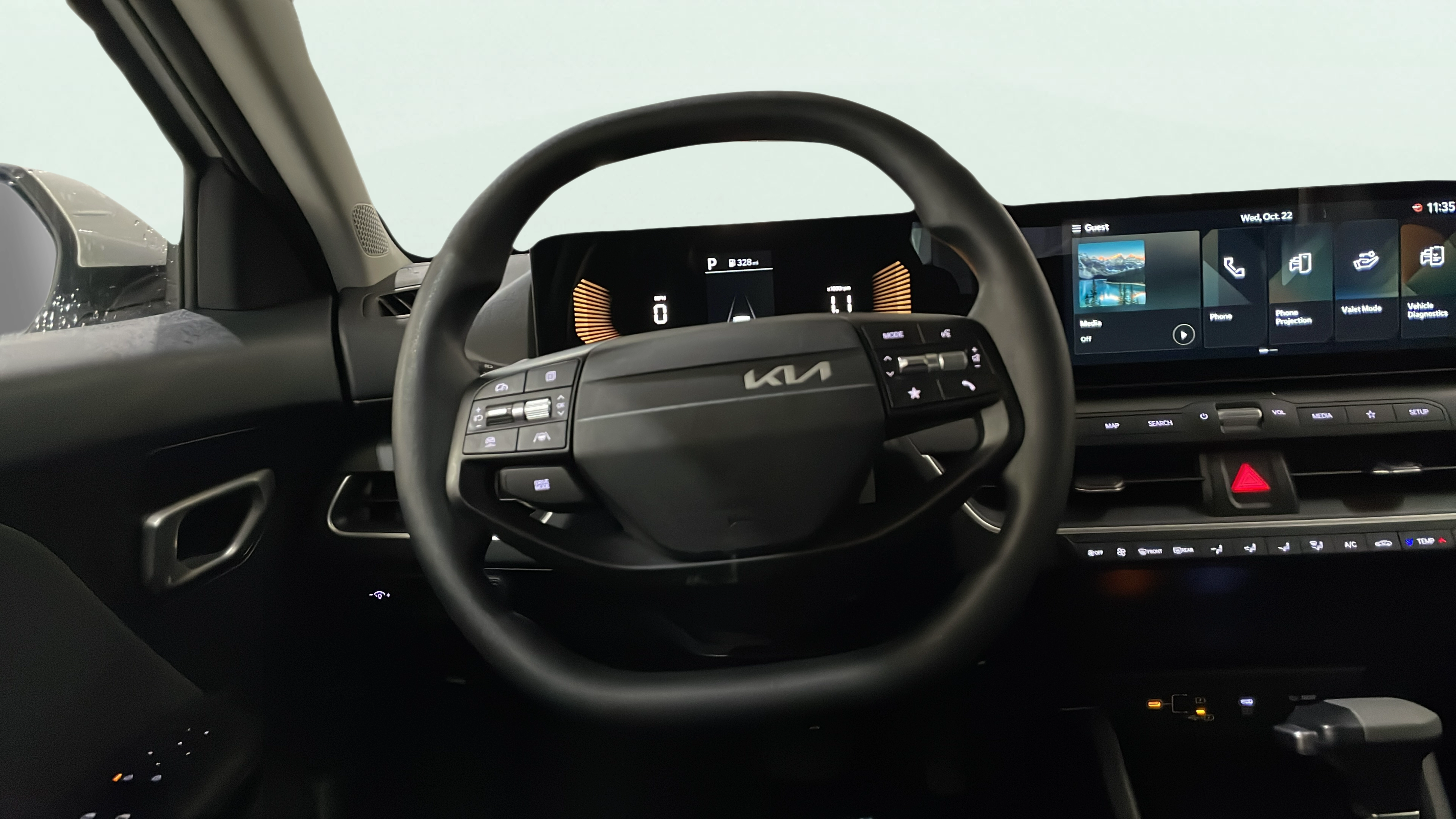 Vehicle interior 360 preview