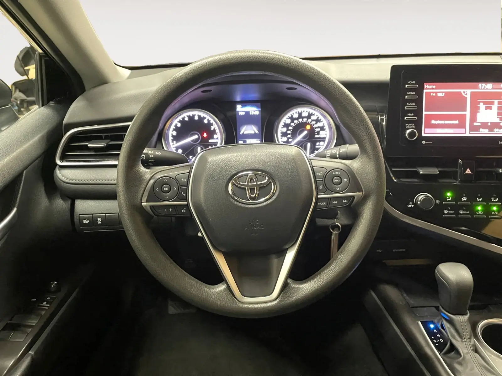 Vehicle interior 360 preview