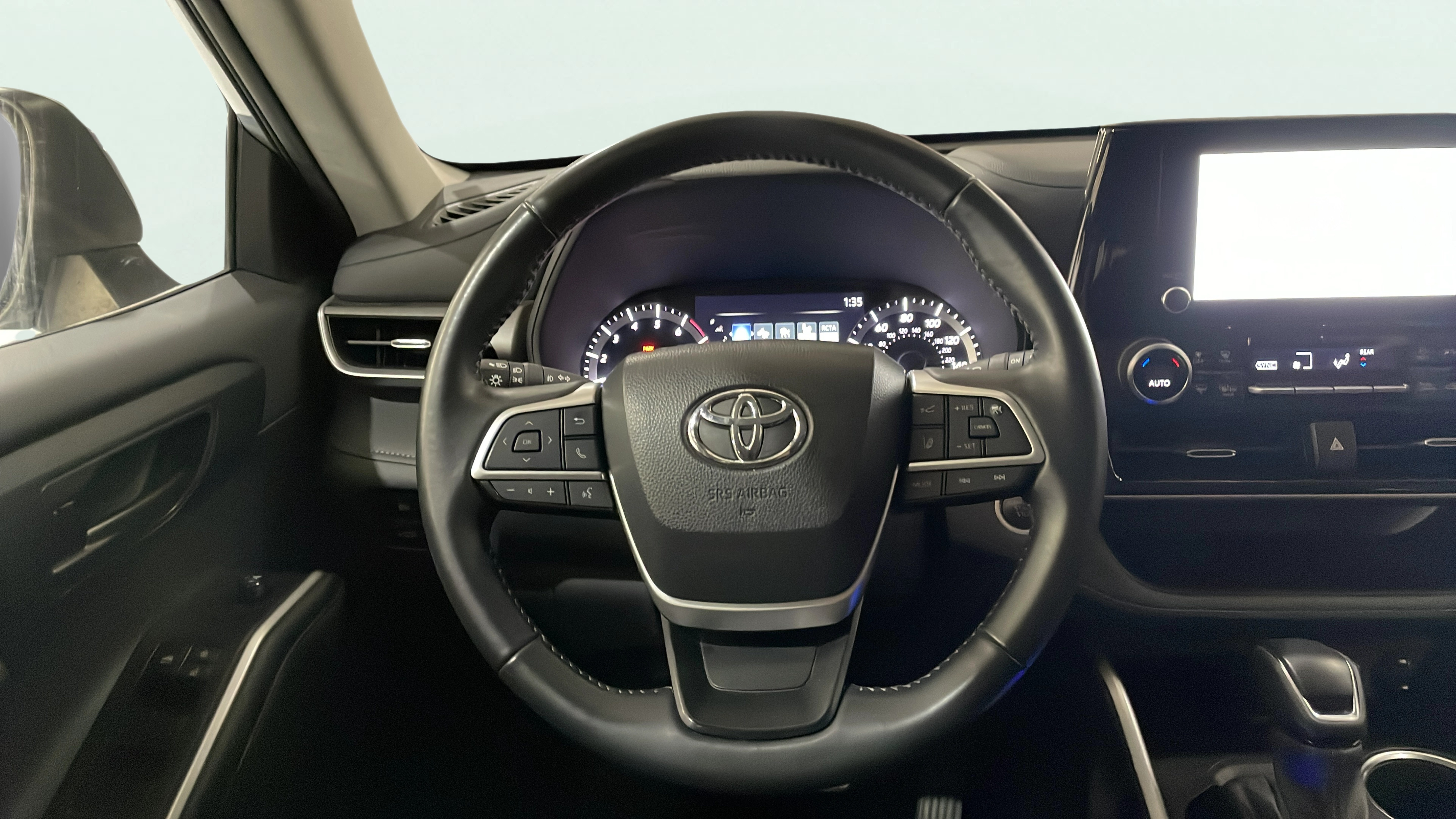 Vehicle interior 1