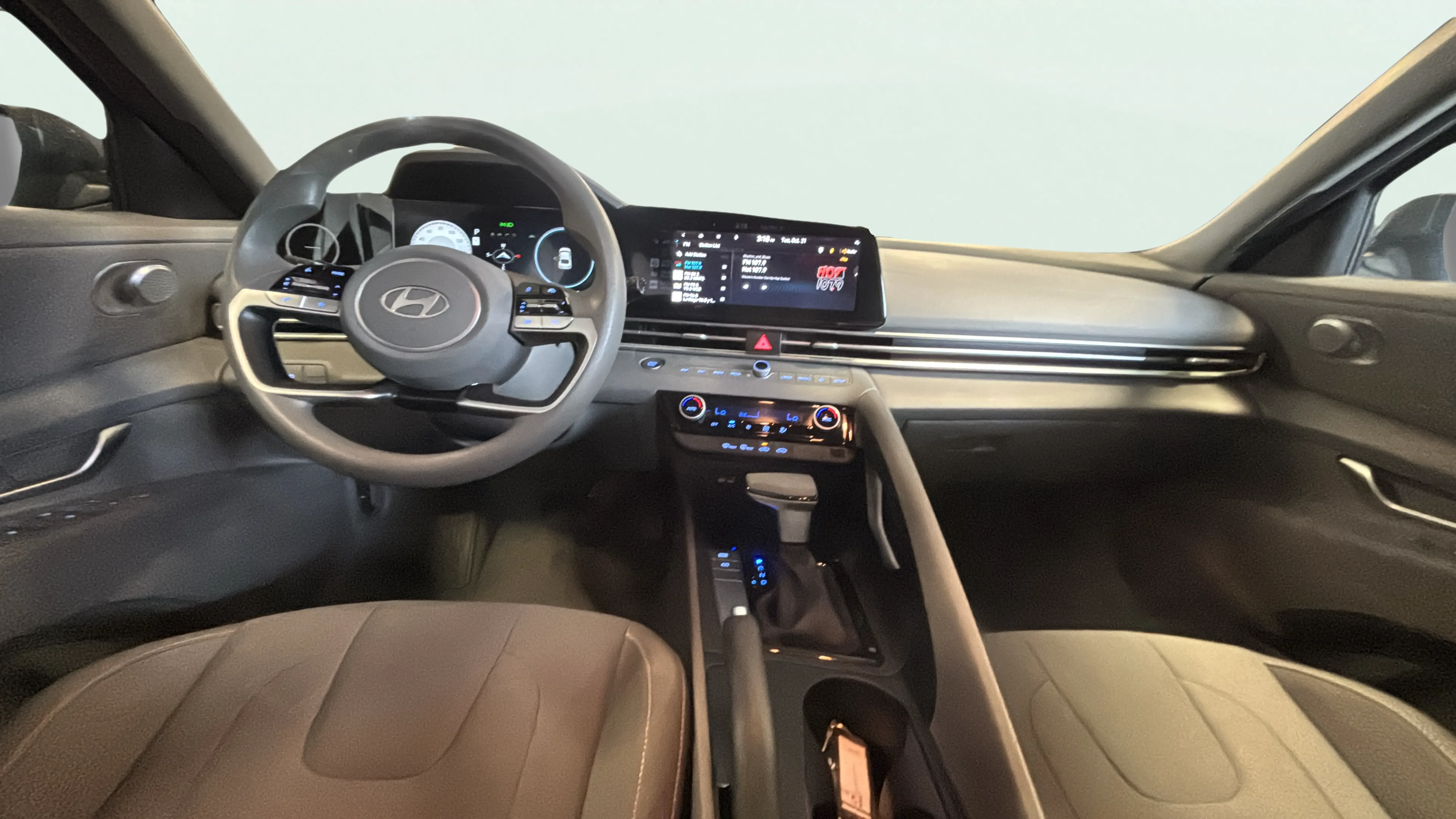 Vehicle interior 360 preview