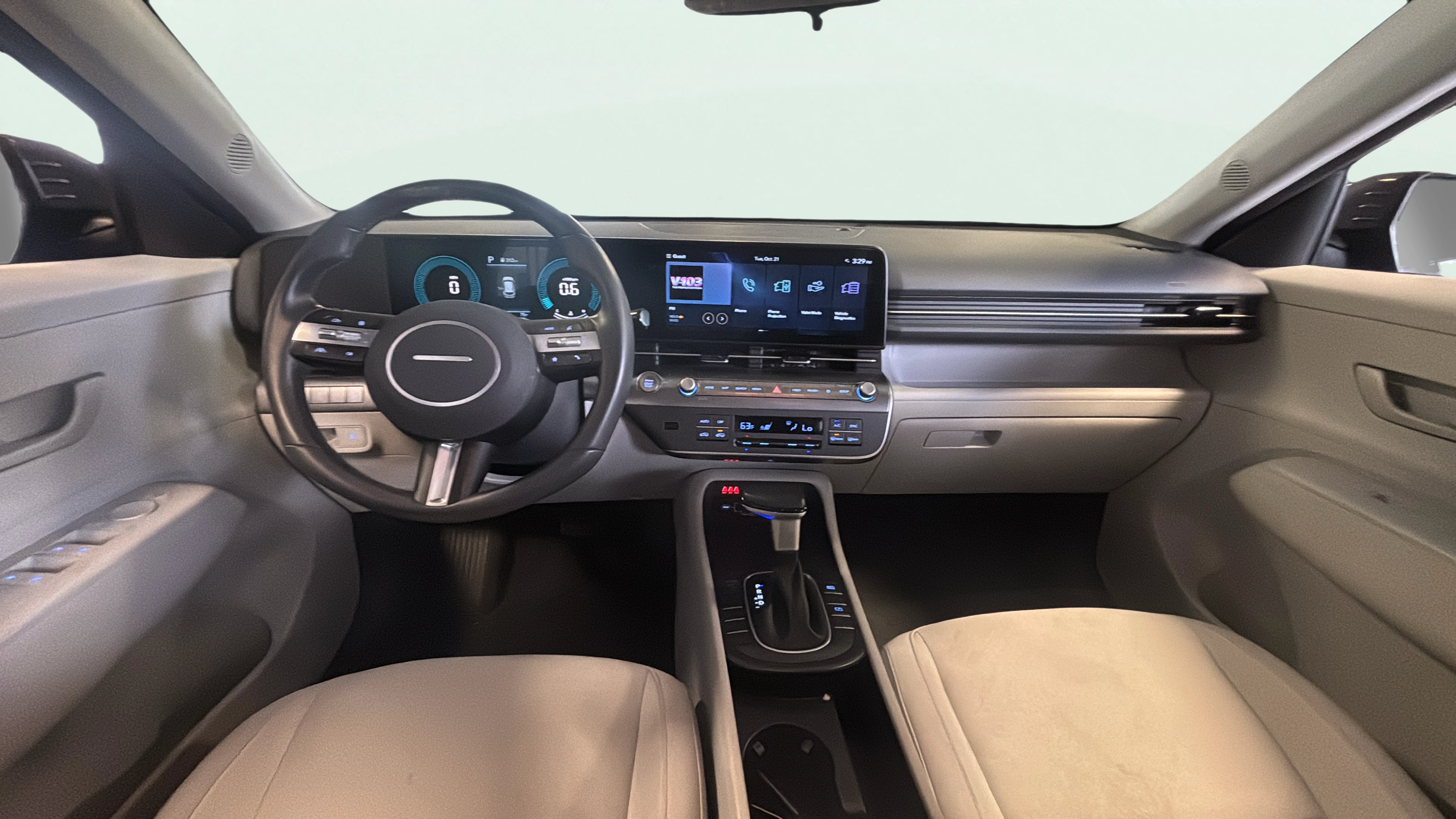 Vehicle interior 360 preview