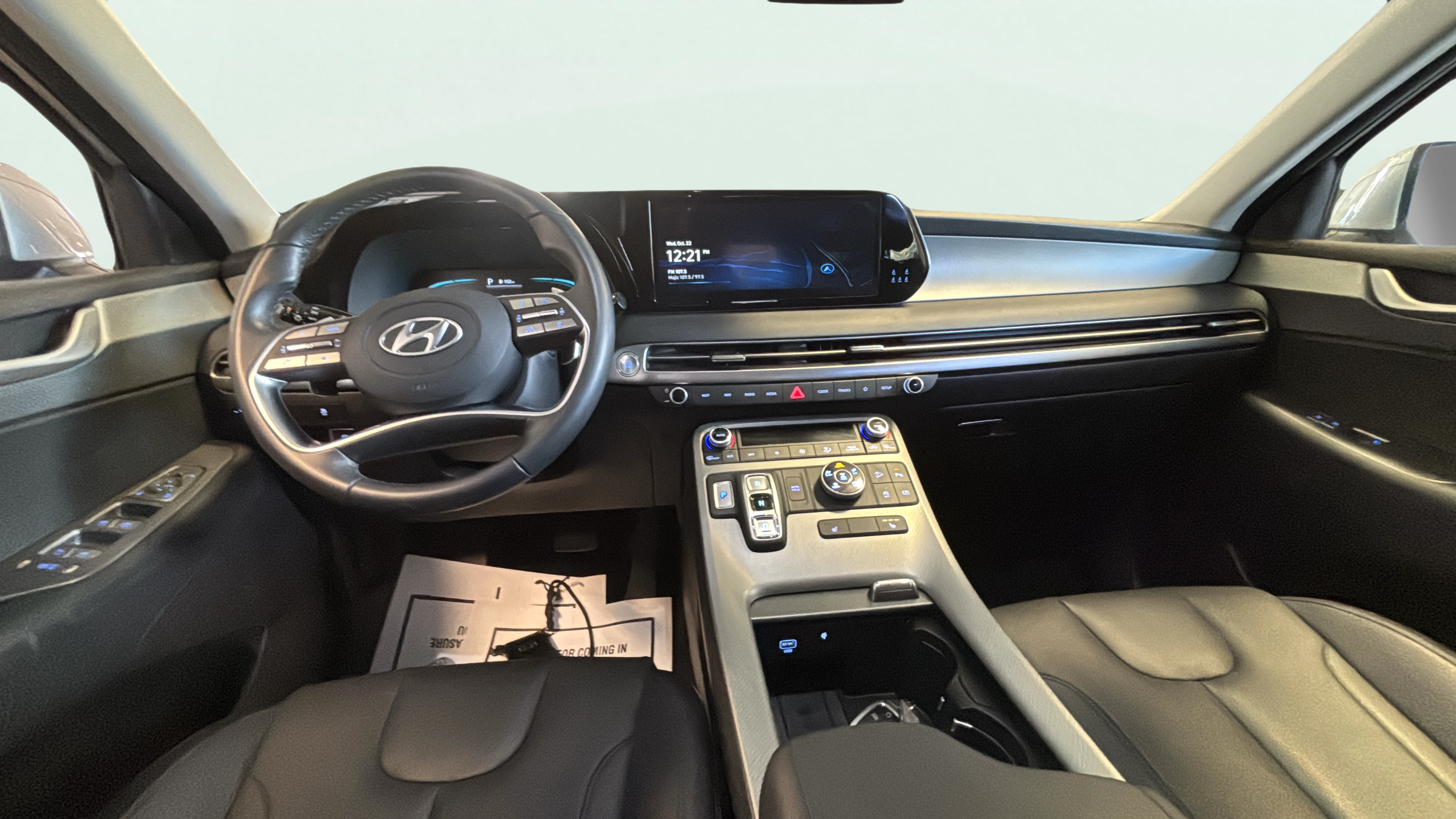 Vehicle interior 360 preview