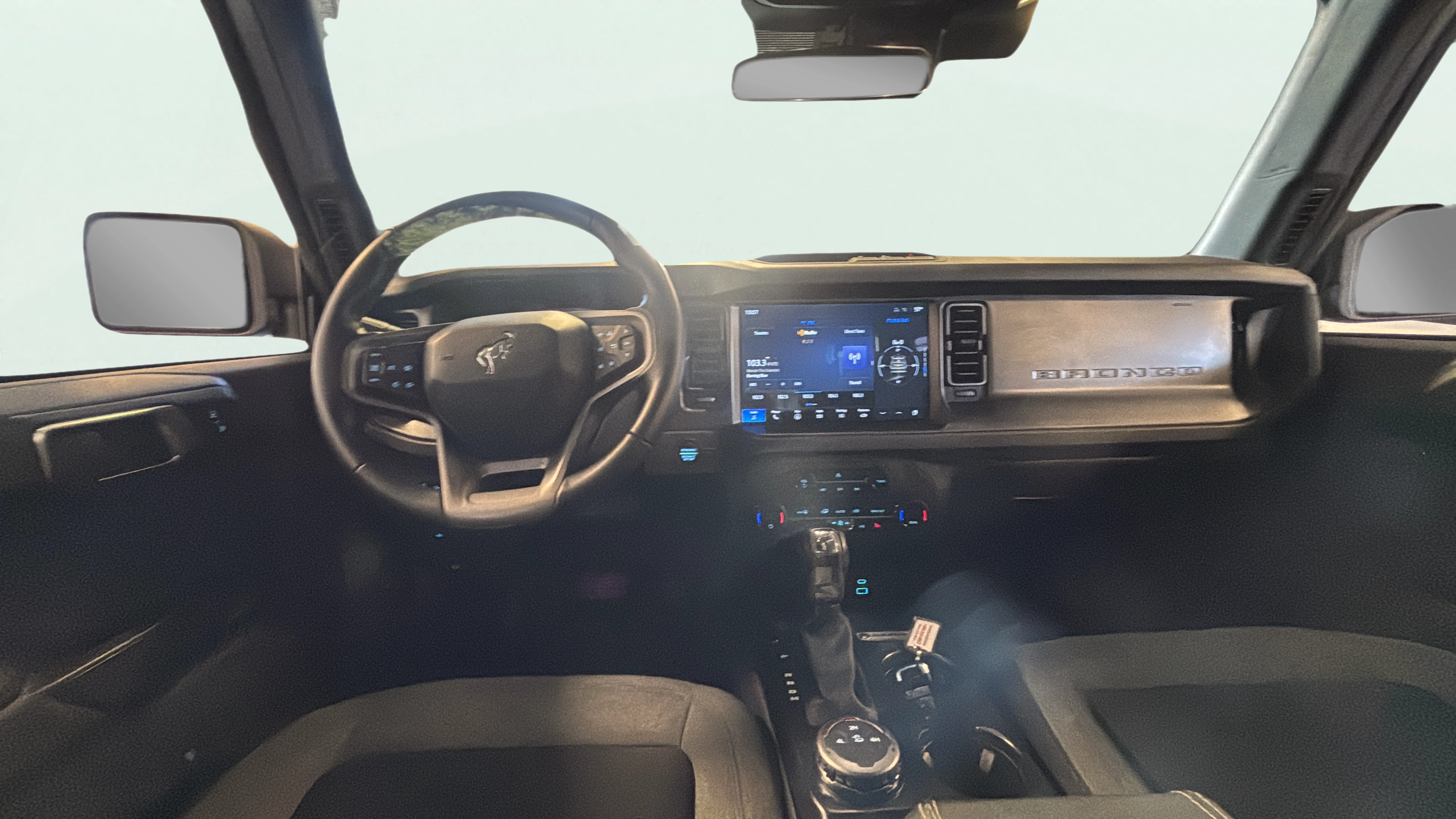 Vehicle interior 360 preview