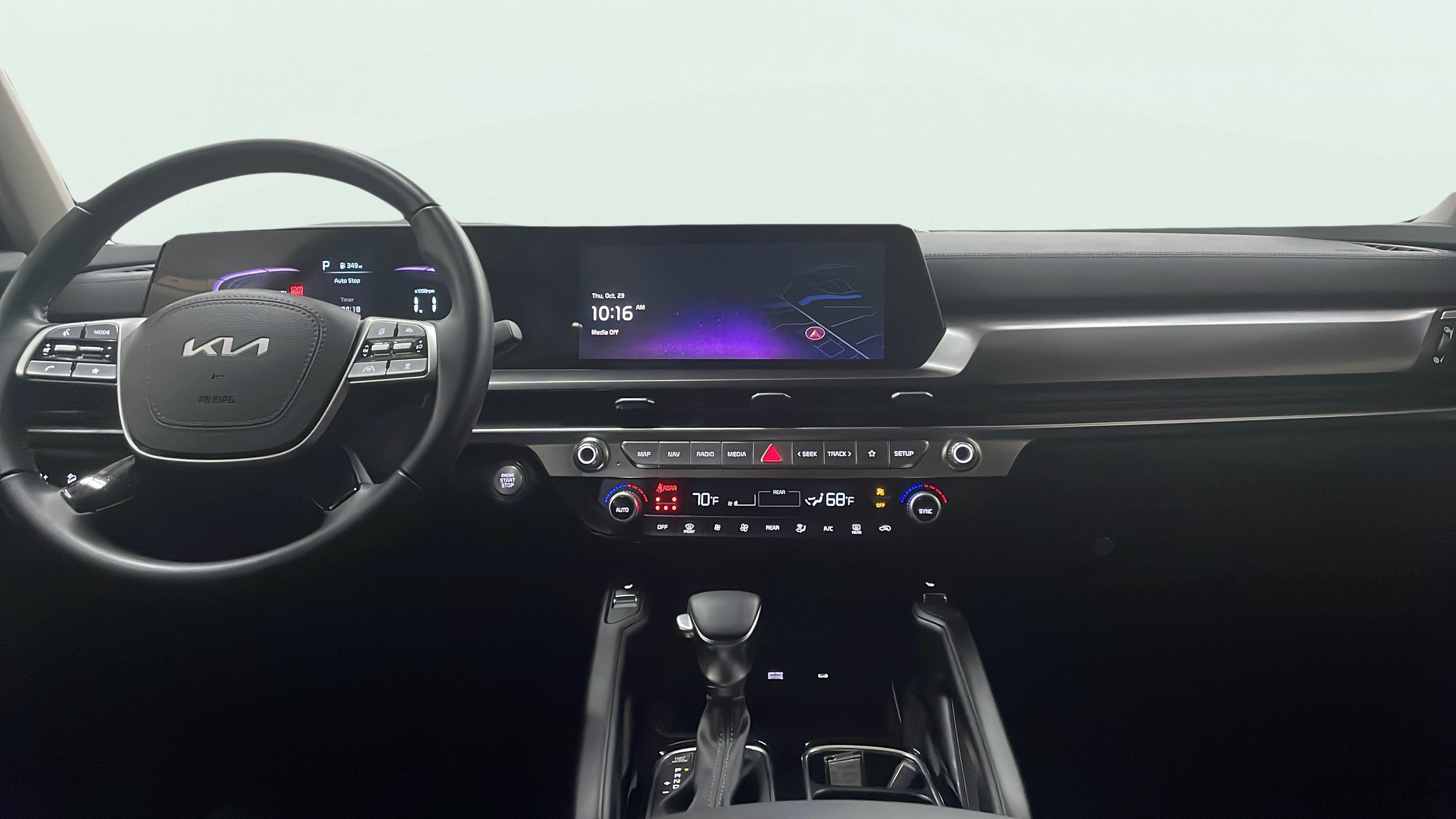 Vehicle interior 360 preview