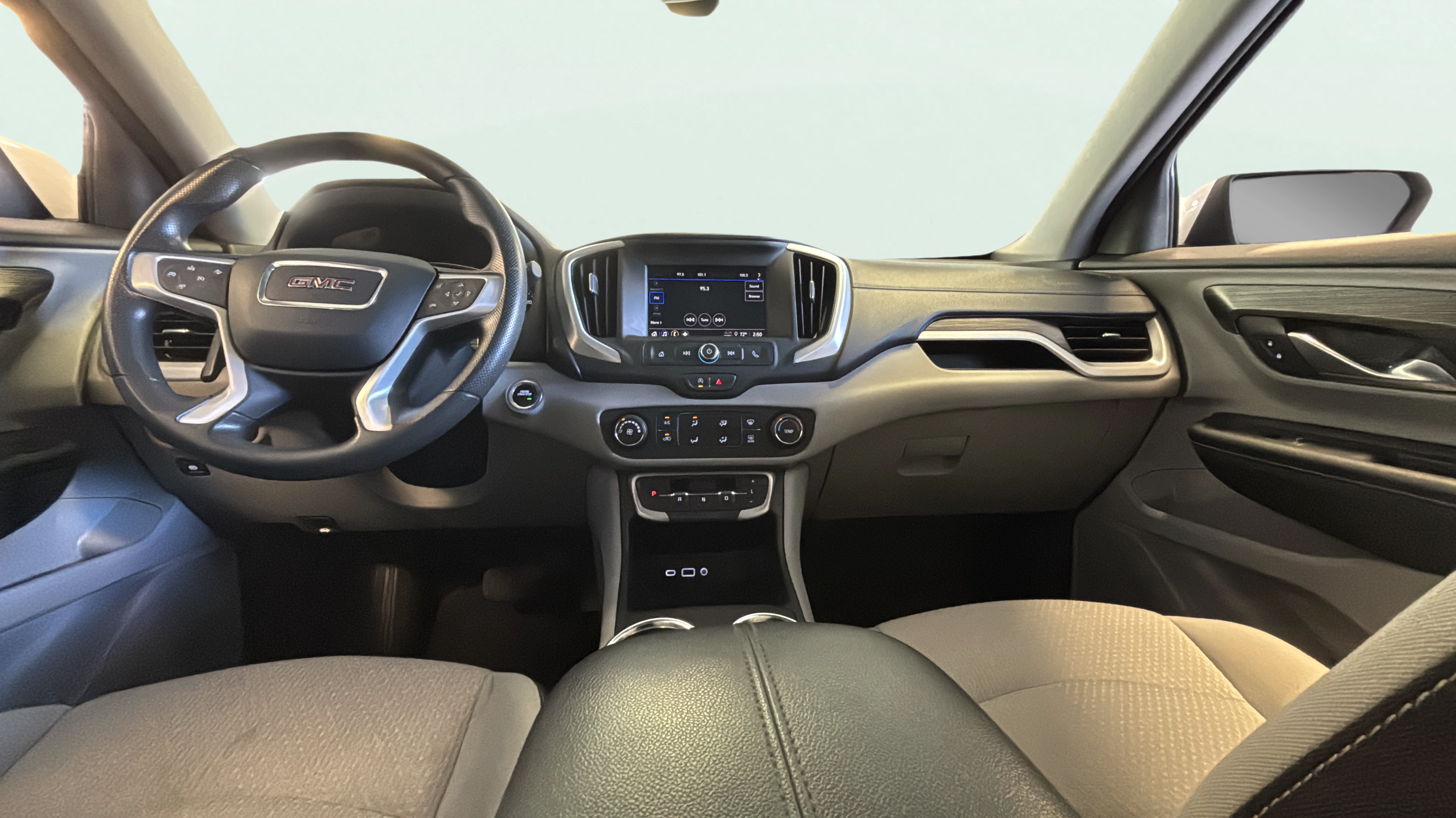 Vehicle interior 360 preview