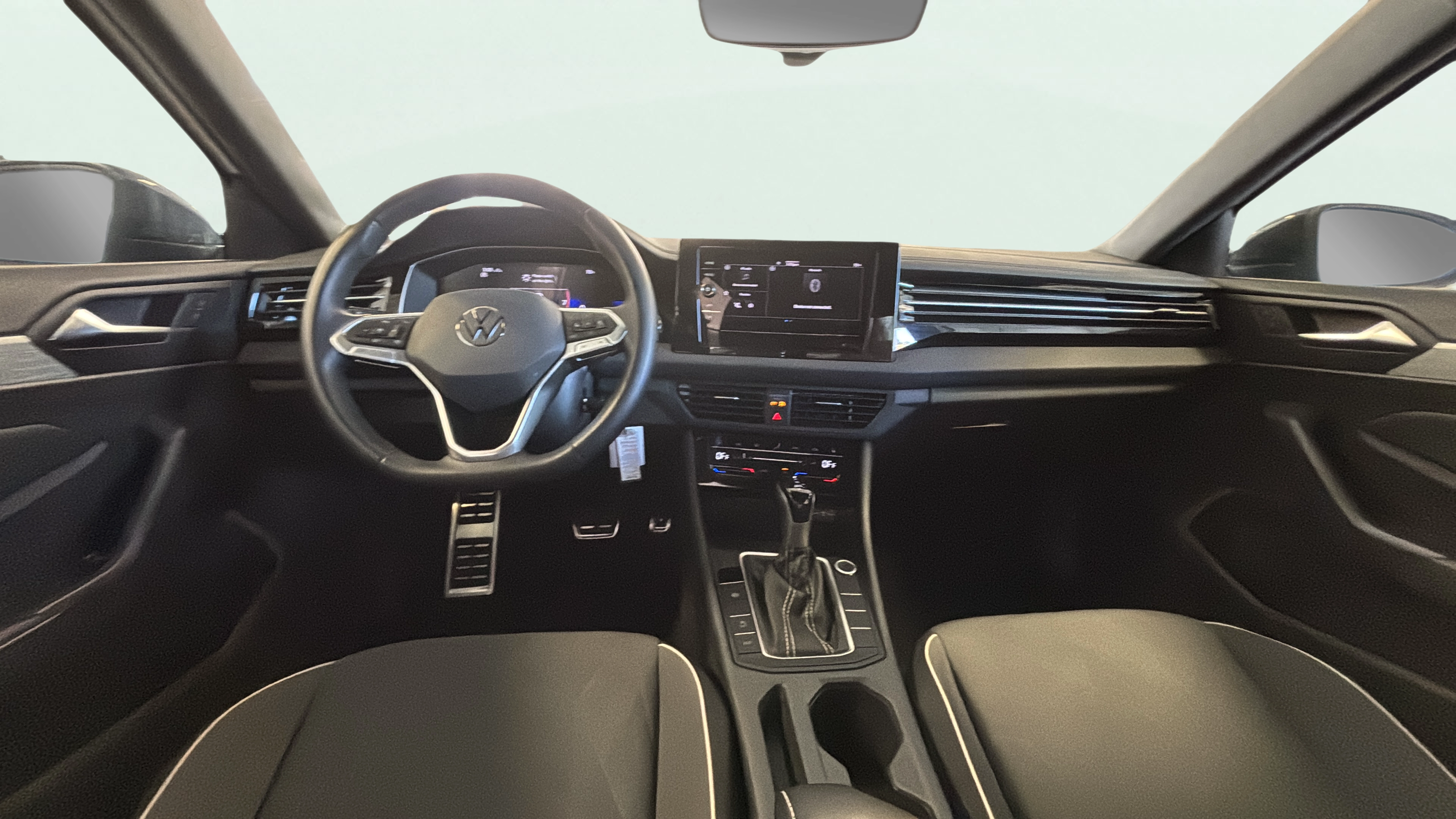 Vehicle interior 360 preview