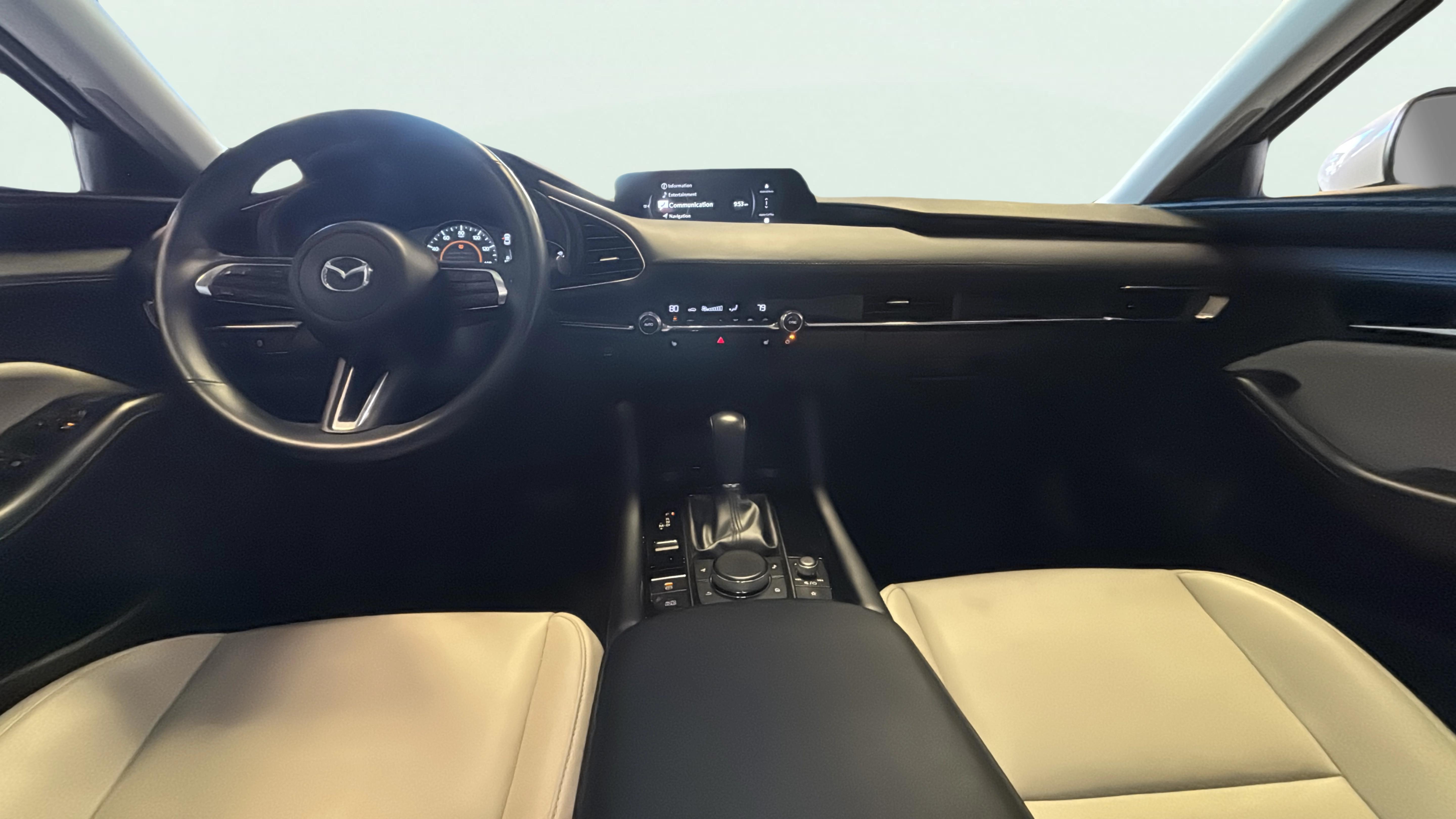 Vehicle interior 360 preview