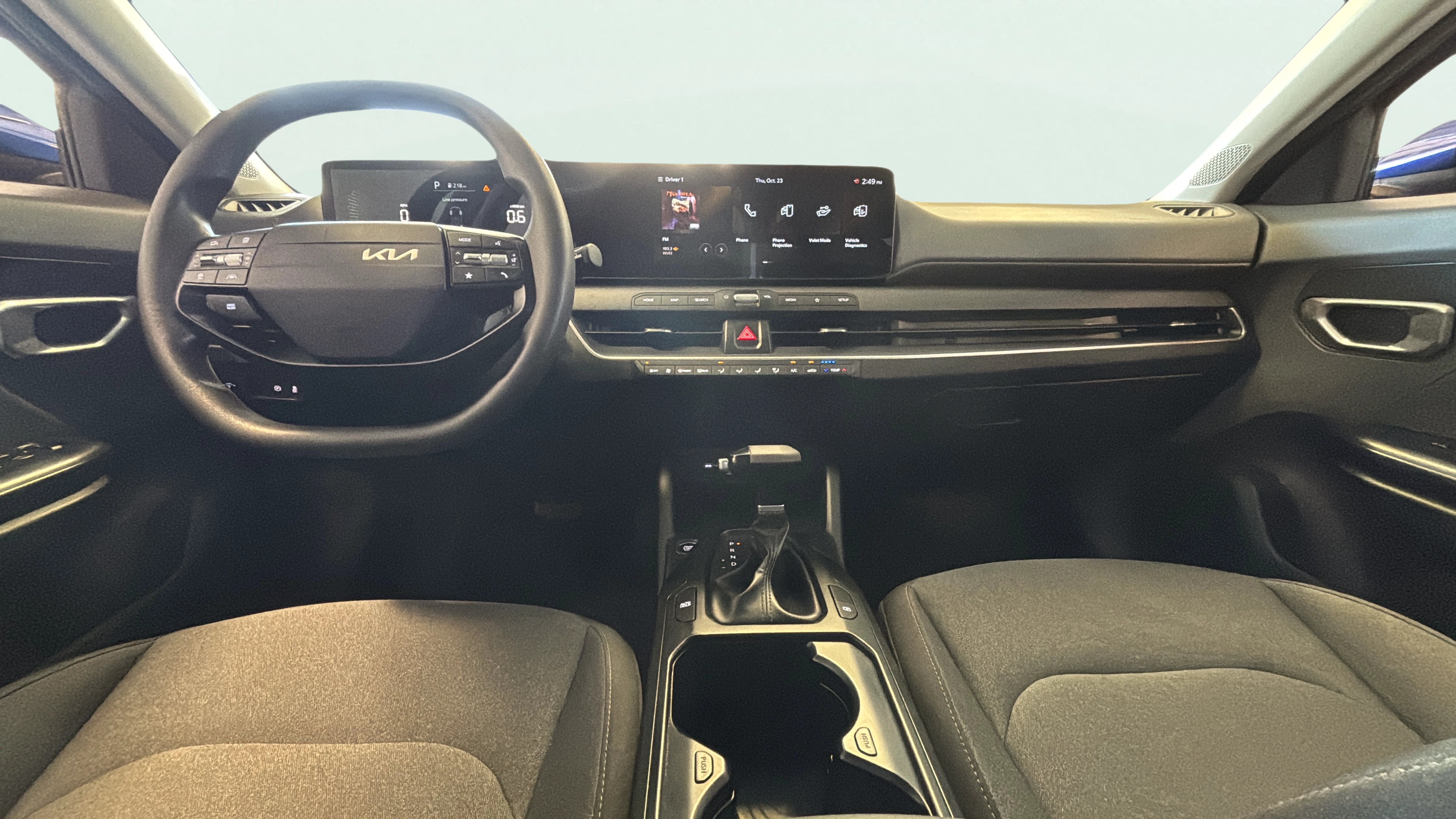 Vehicle interior 360 preview