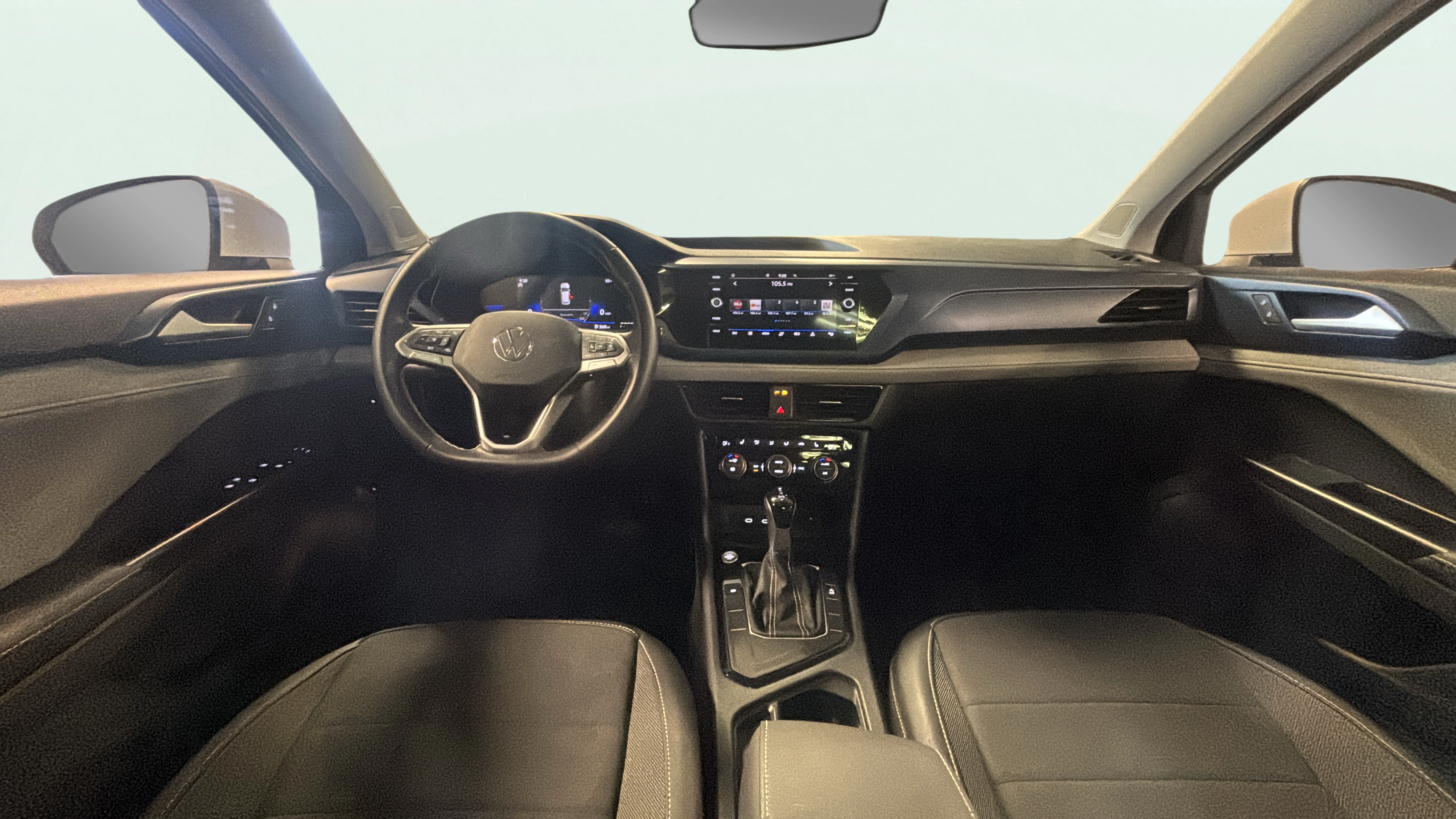 Vehicle interior 360 preview