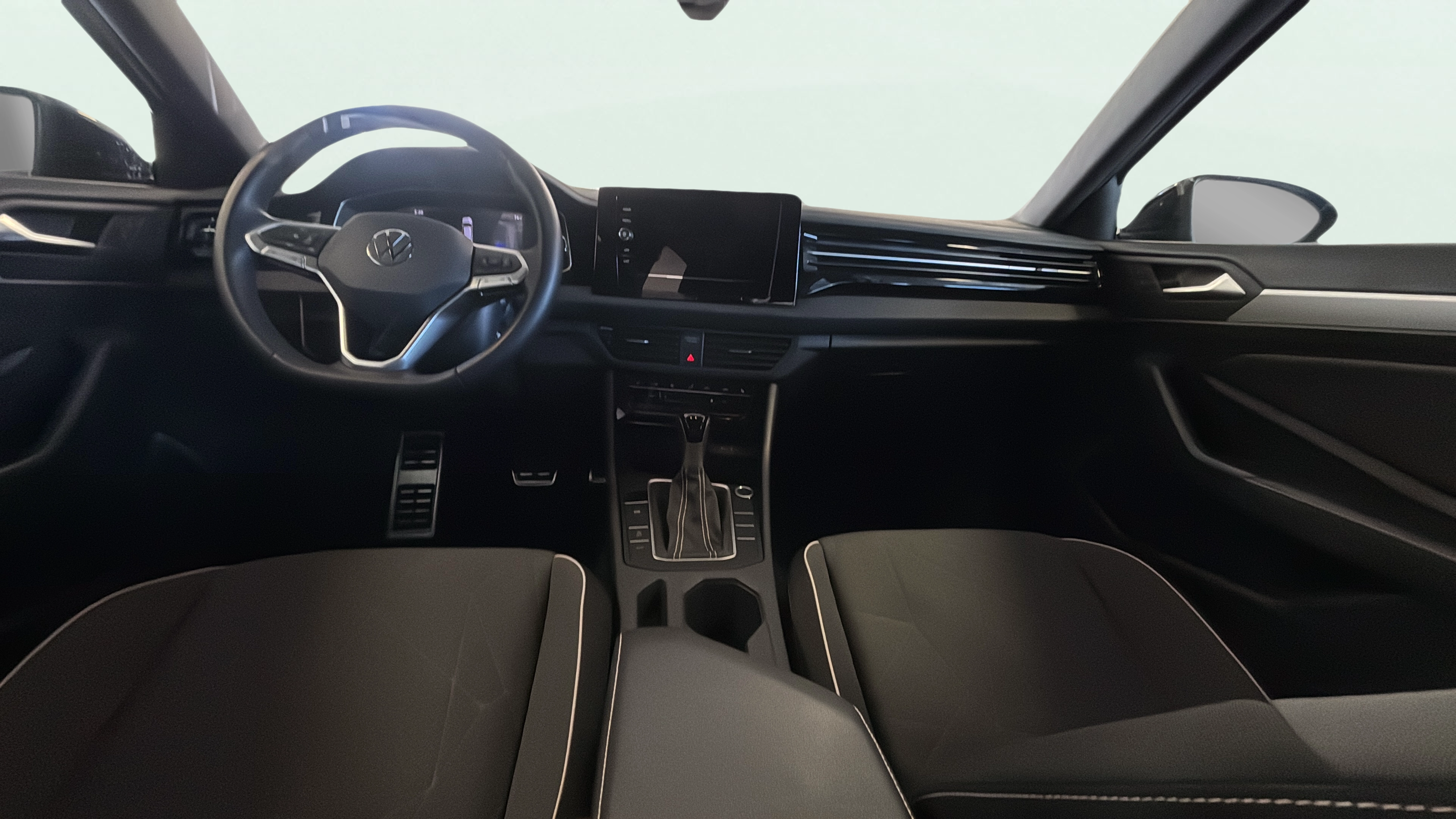 Vehicle interior 360 preview