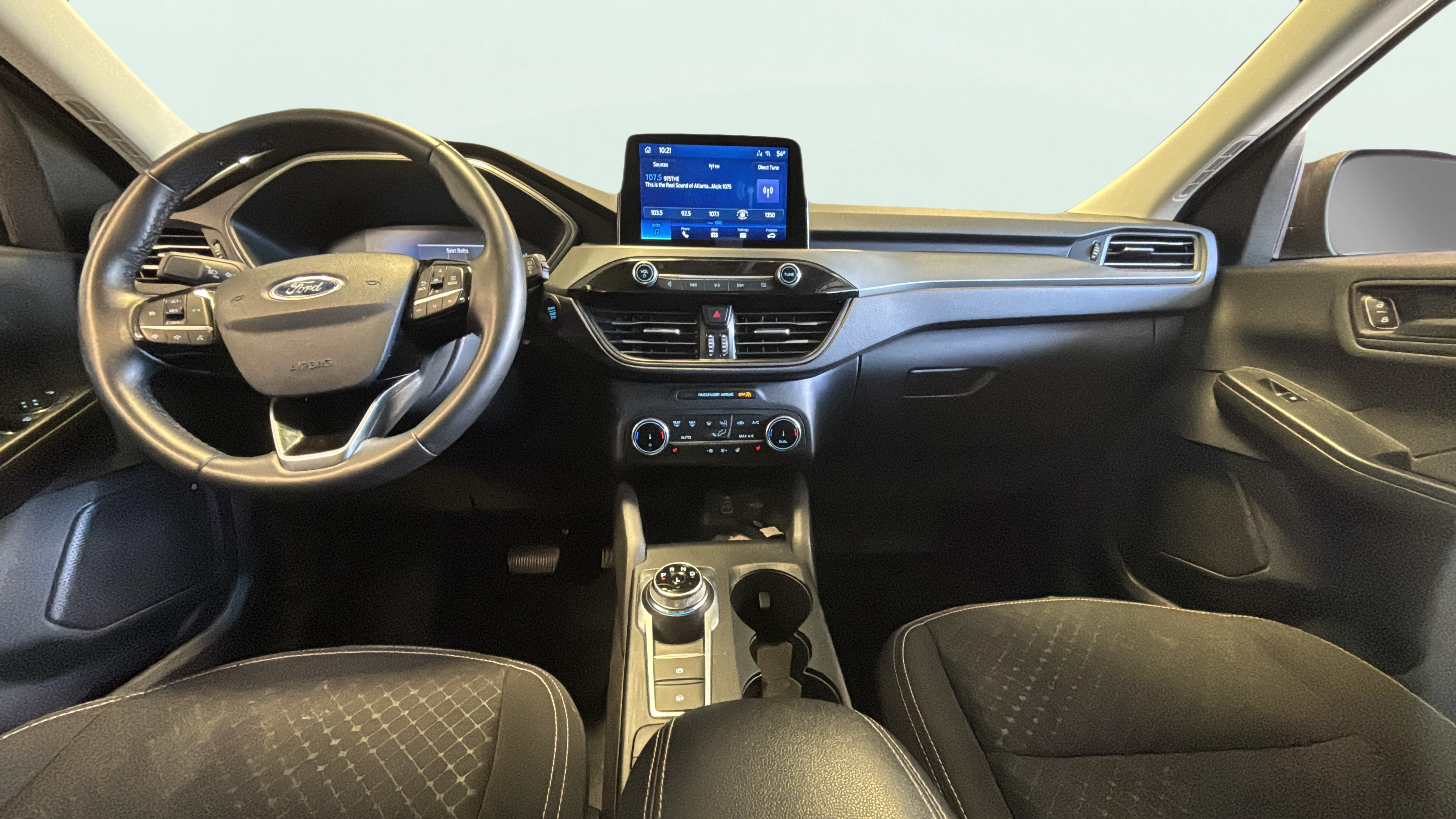Vehicle interior 360 preview