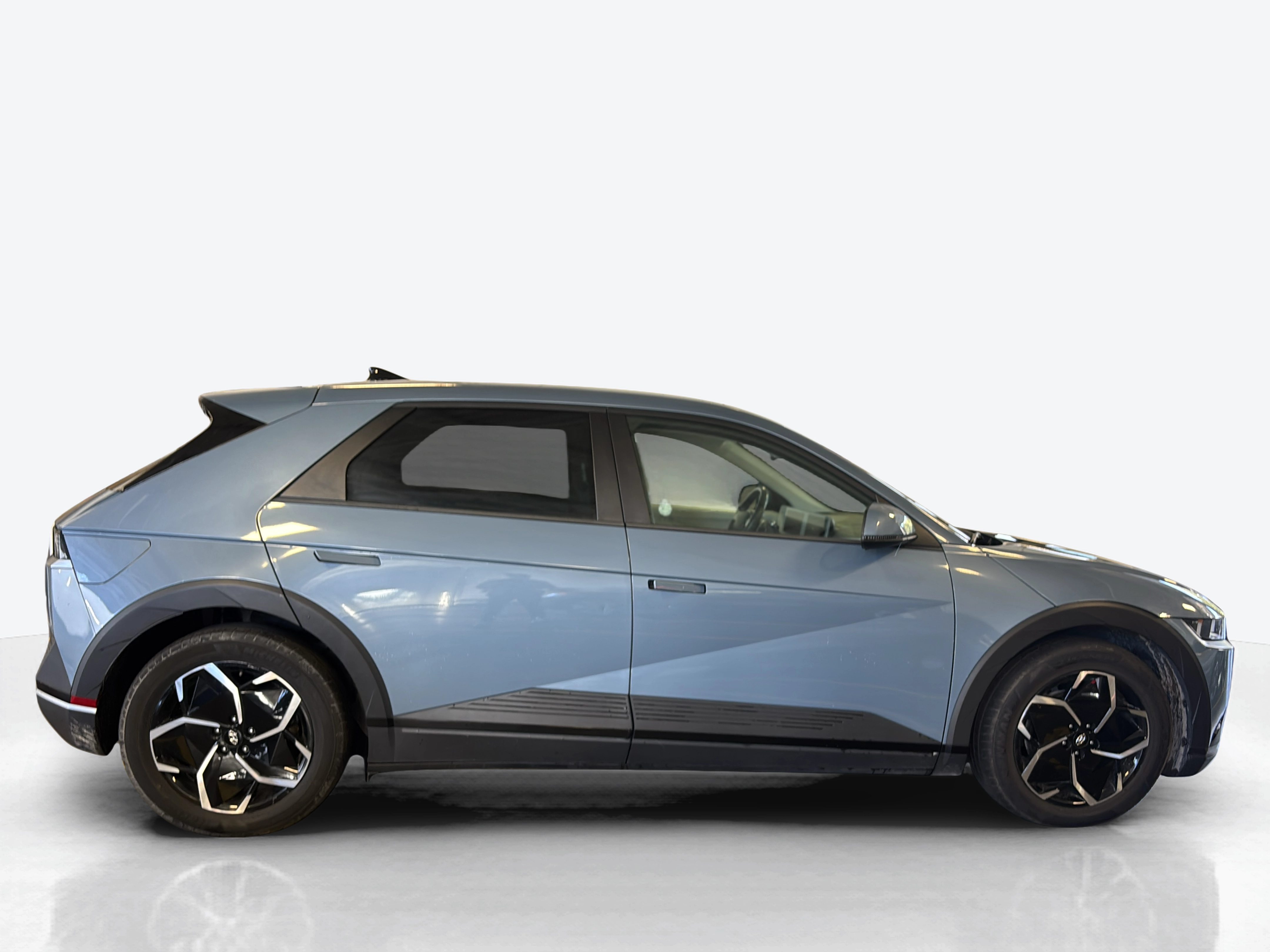Vehicle exterior side