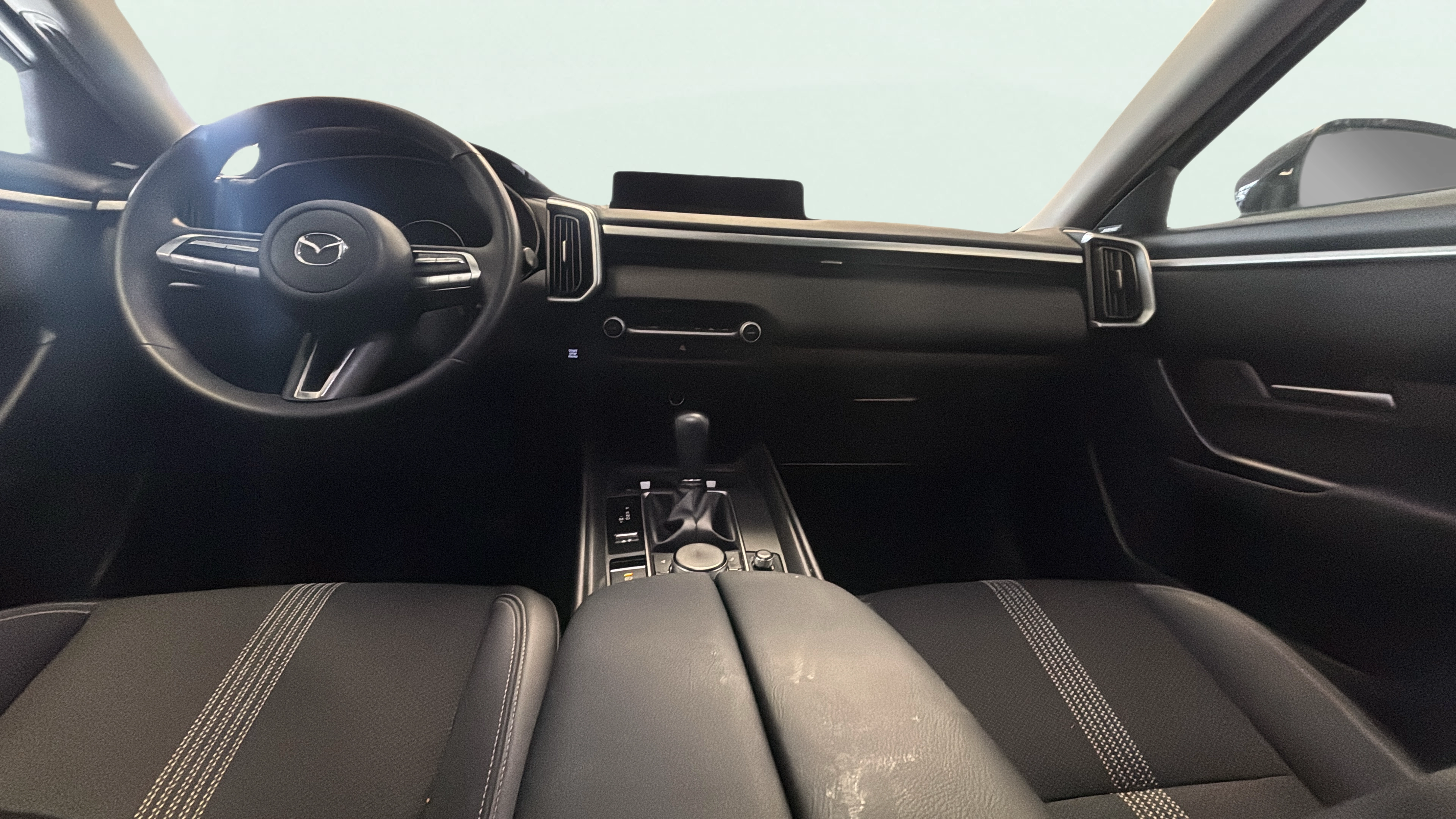 Vehicle interior 360 preview