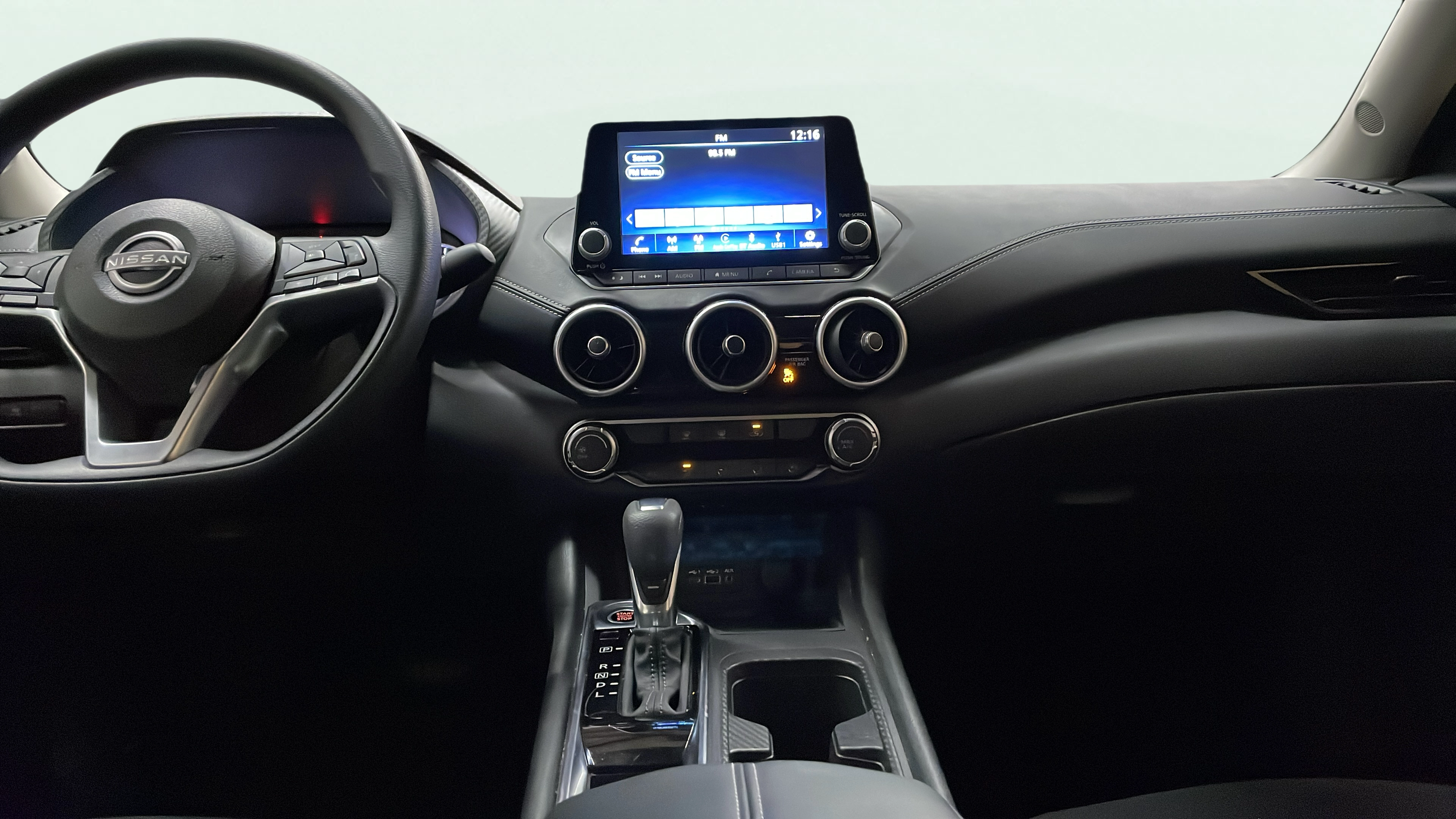 Vehicle interior 360 preview