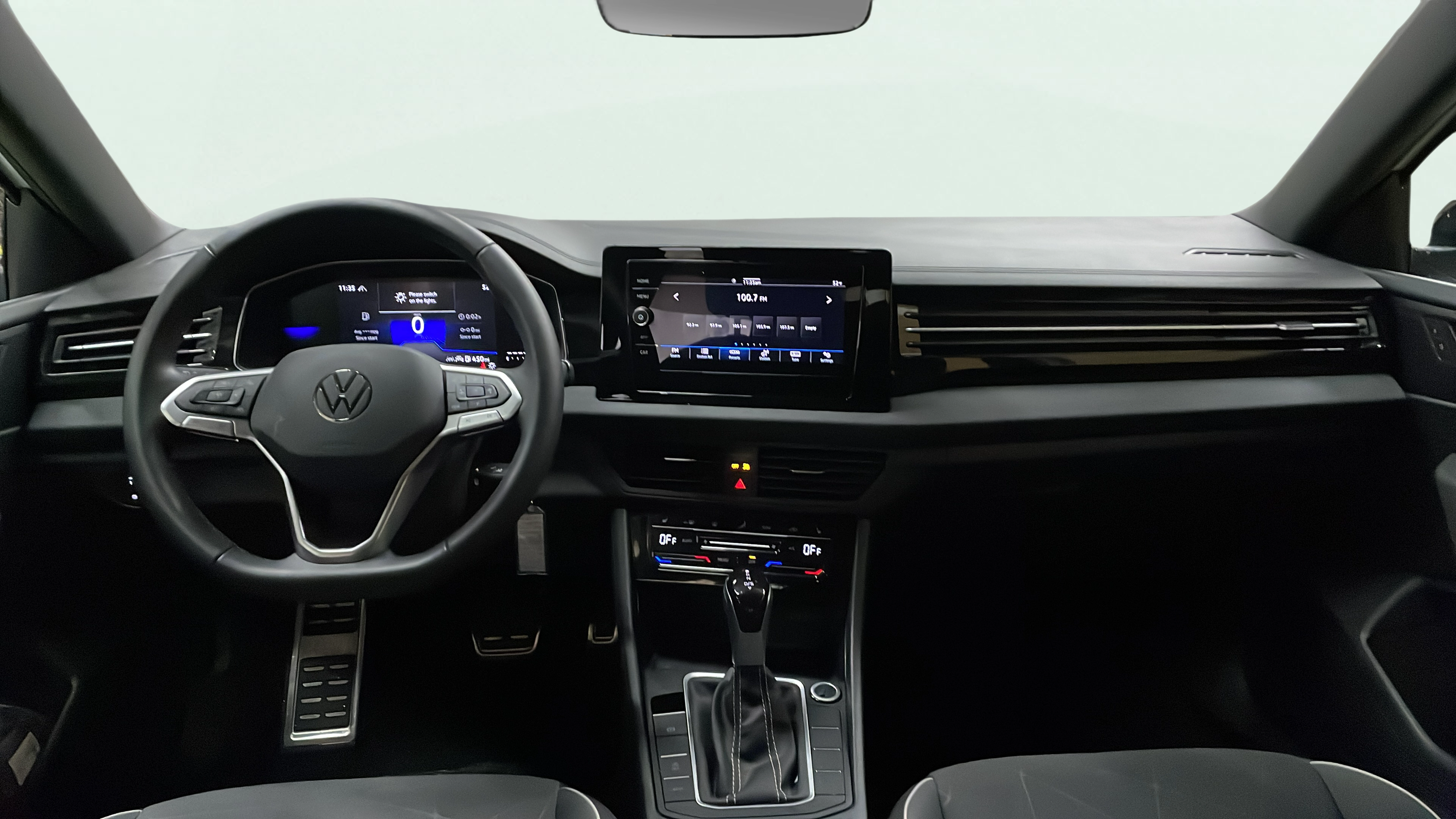 Vehicle interior 360 preview