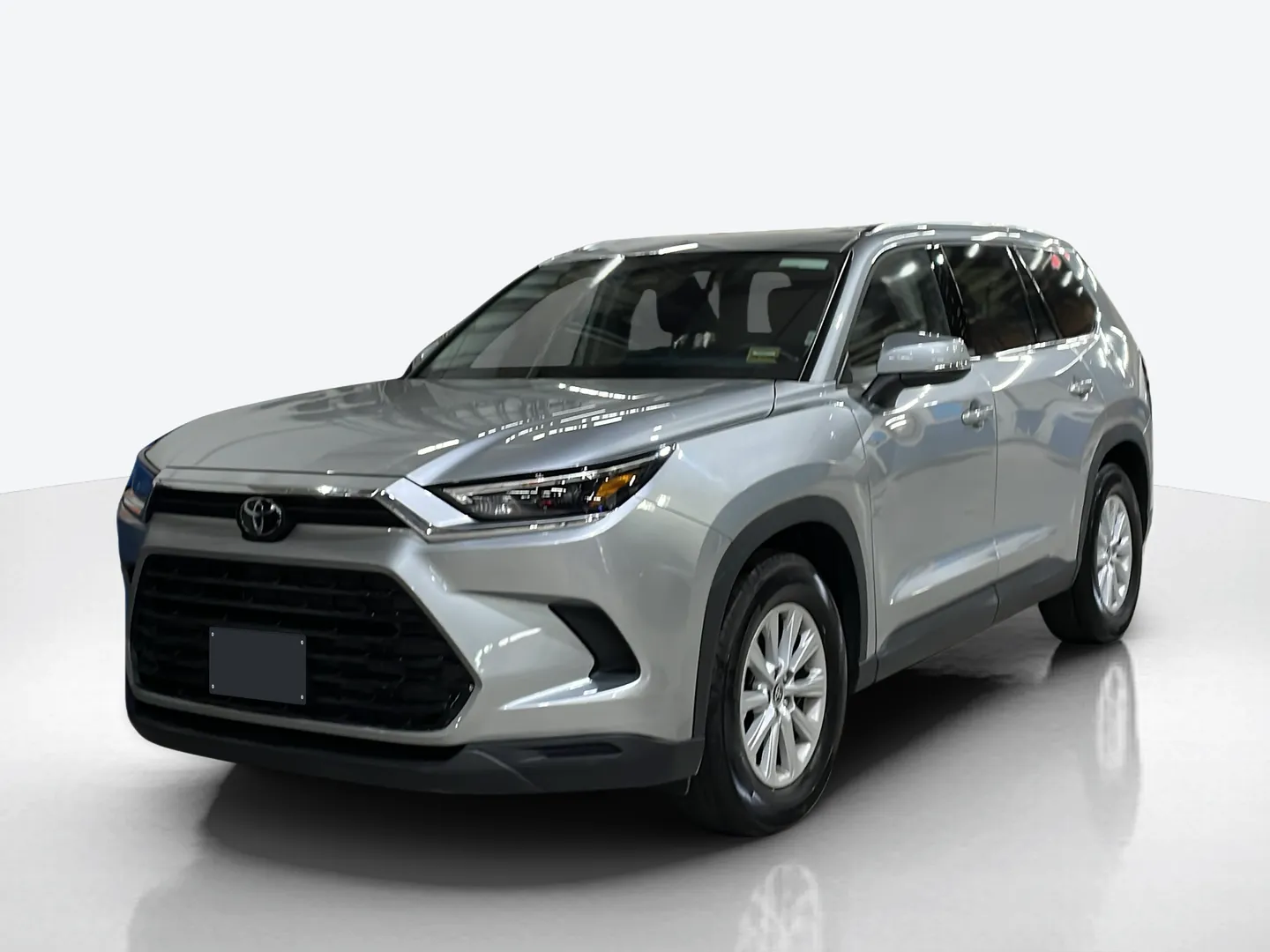 2025 Toyota Grand Highlander — image 1 of 6