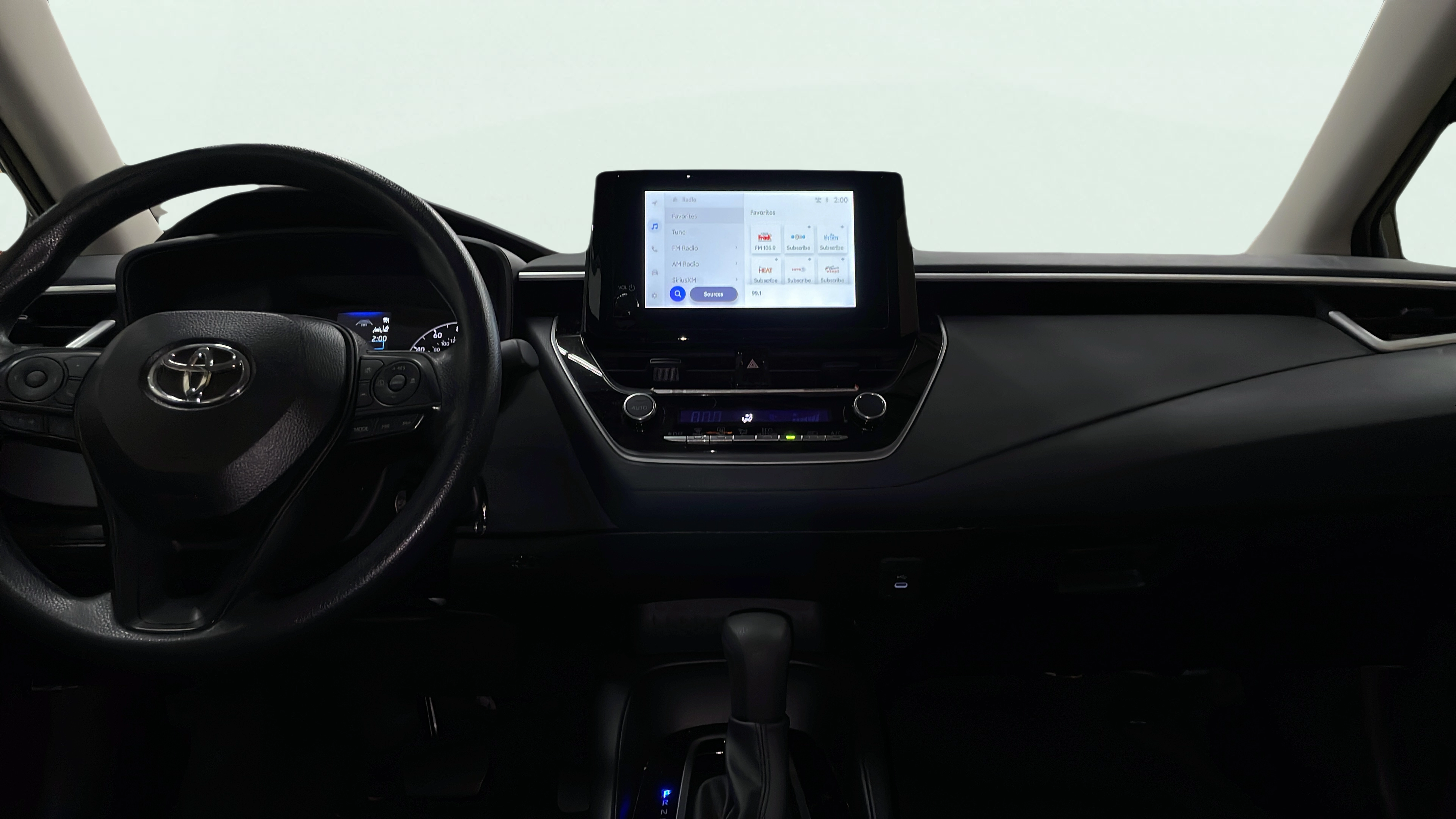 Vehicle interior 360 preview