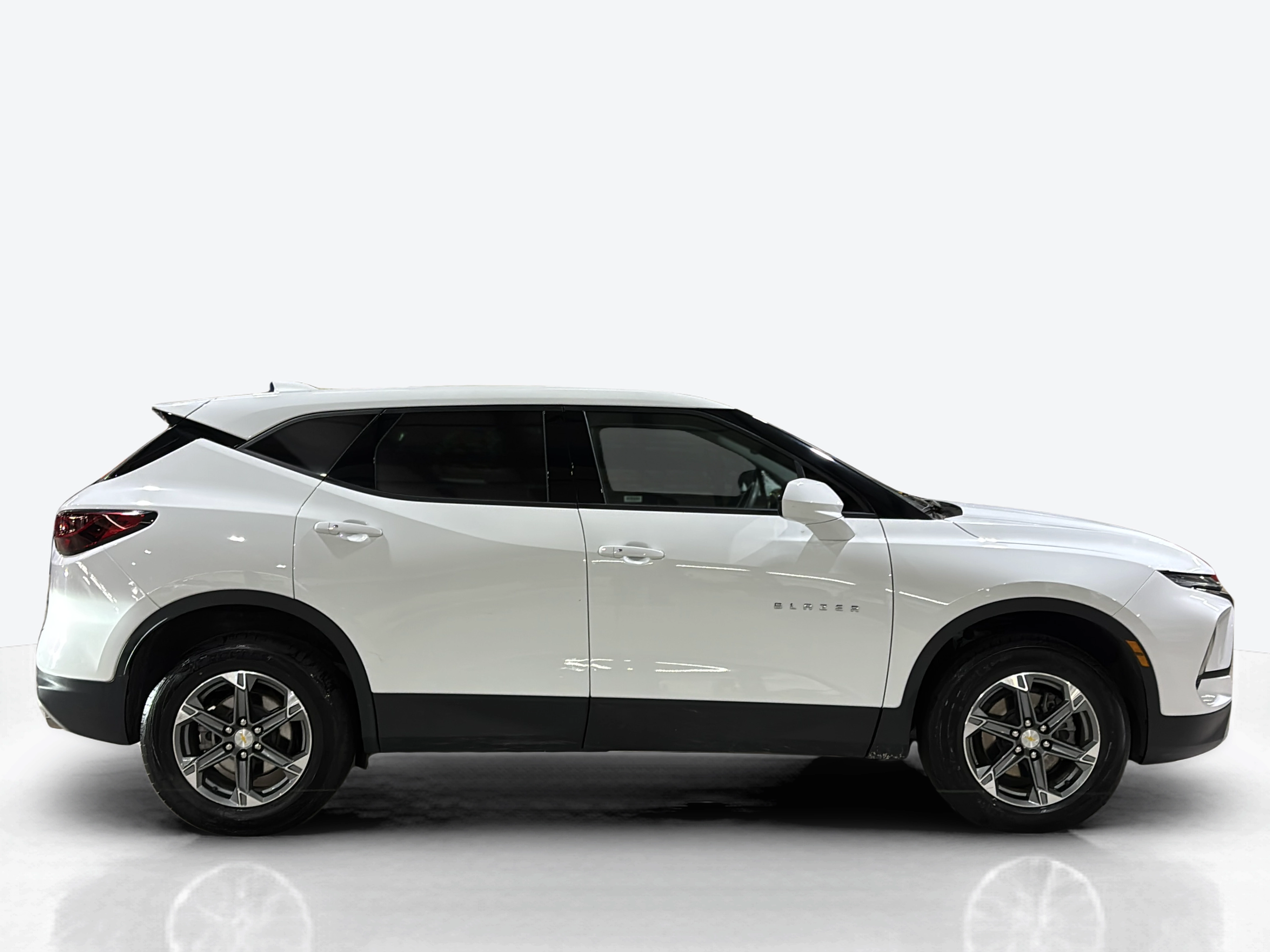 Vehicle exterior side