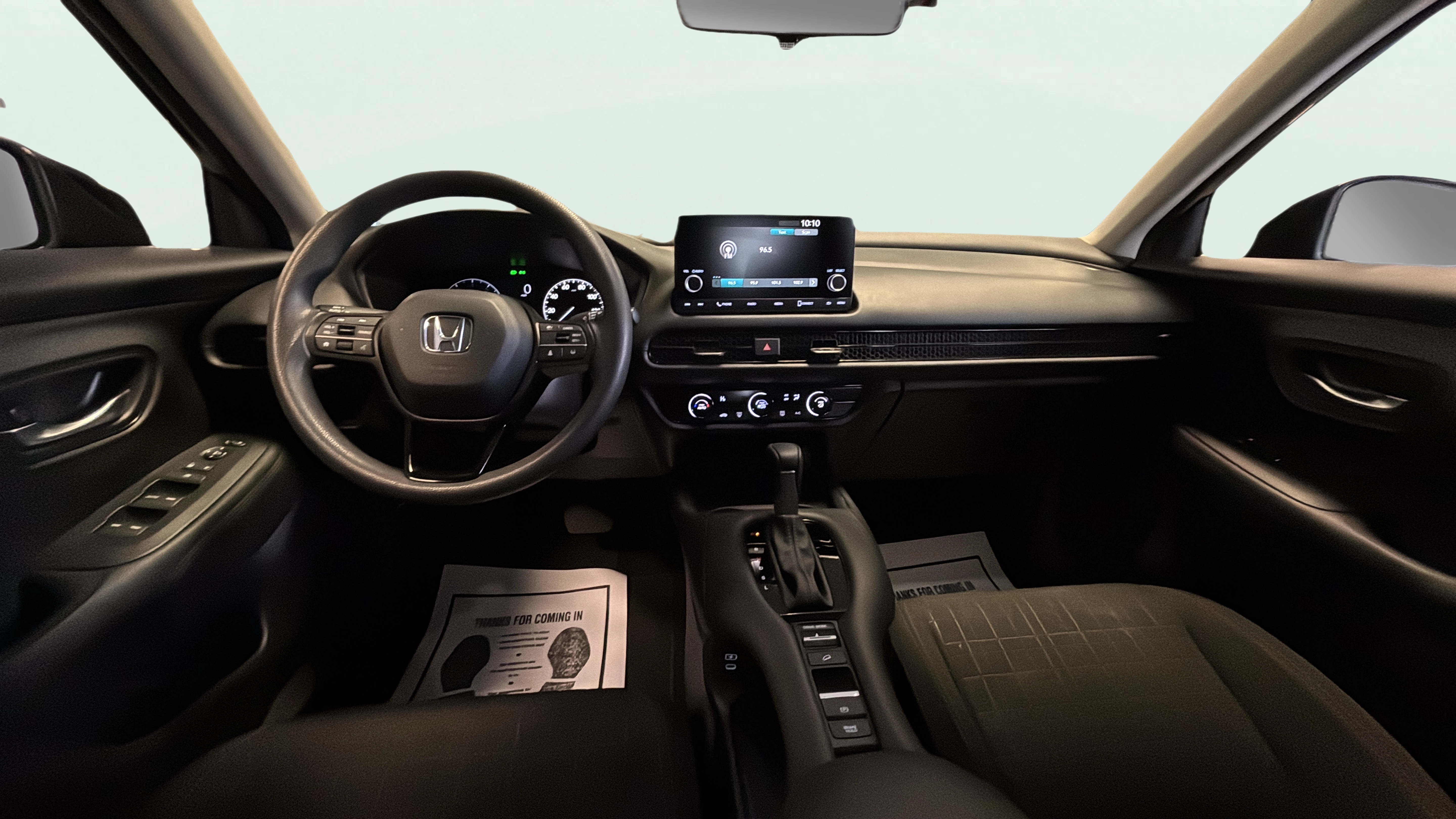 Vehicle interior 360 preview