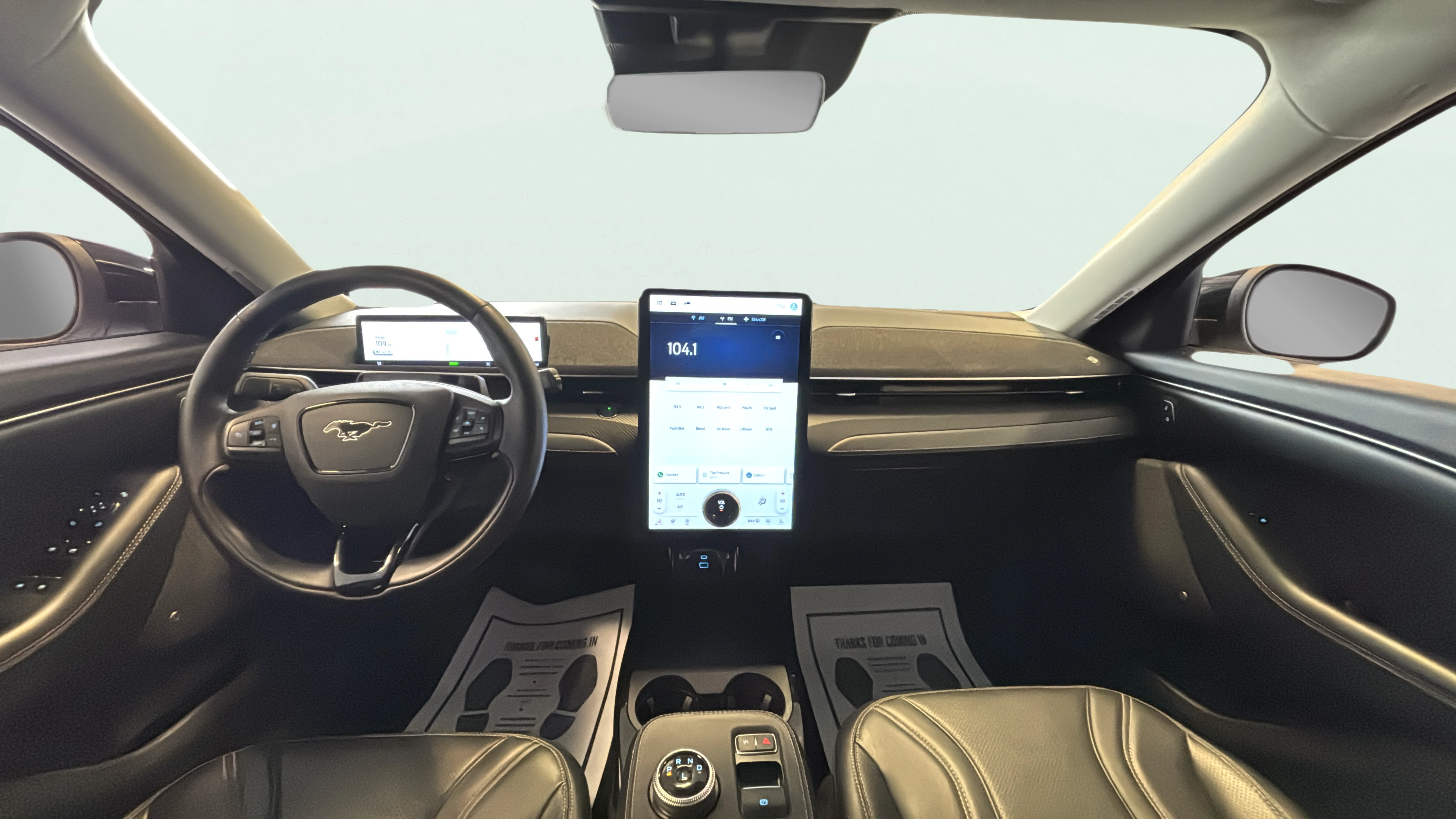 Vehicle interior 360 preview