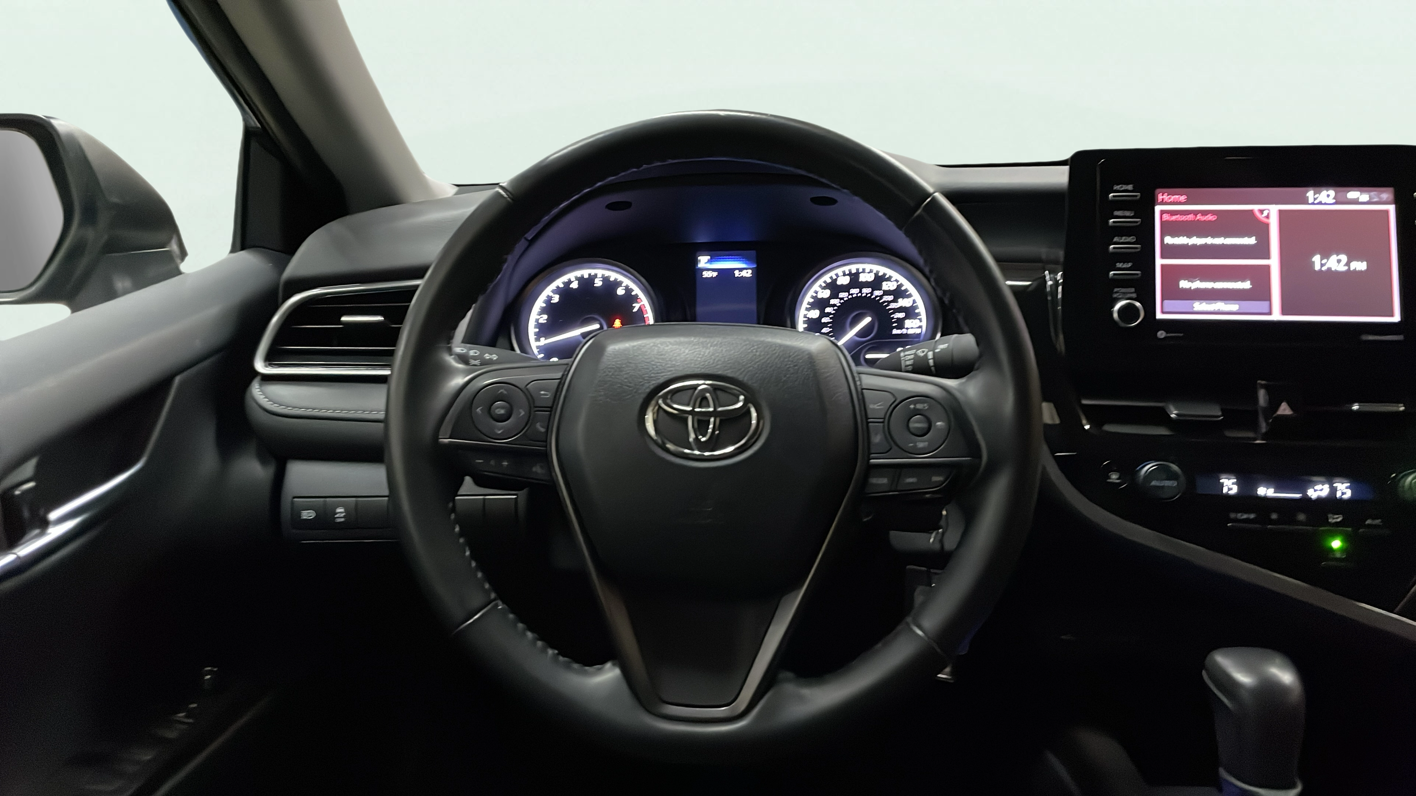 Vehicle interior 360 preview