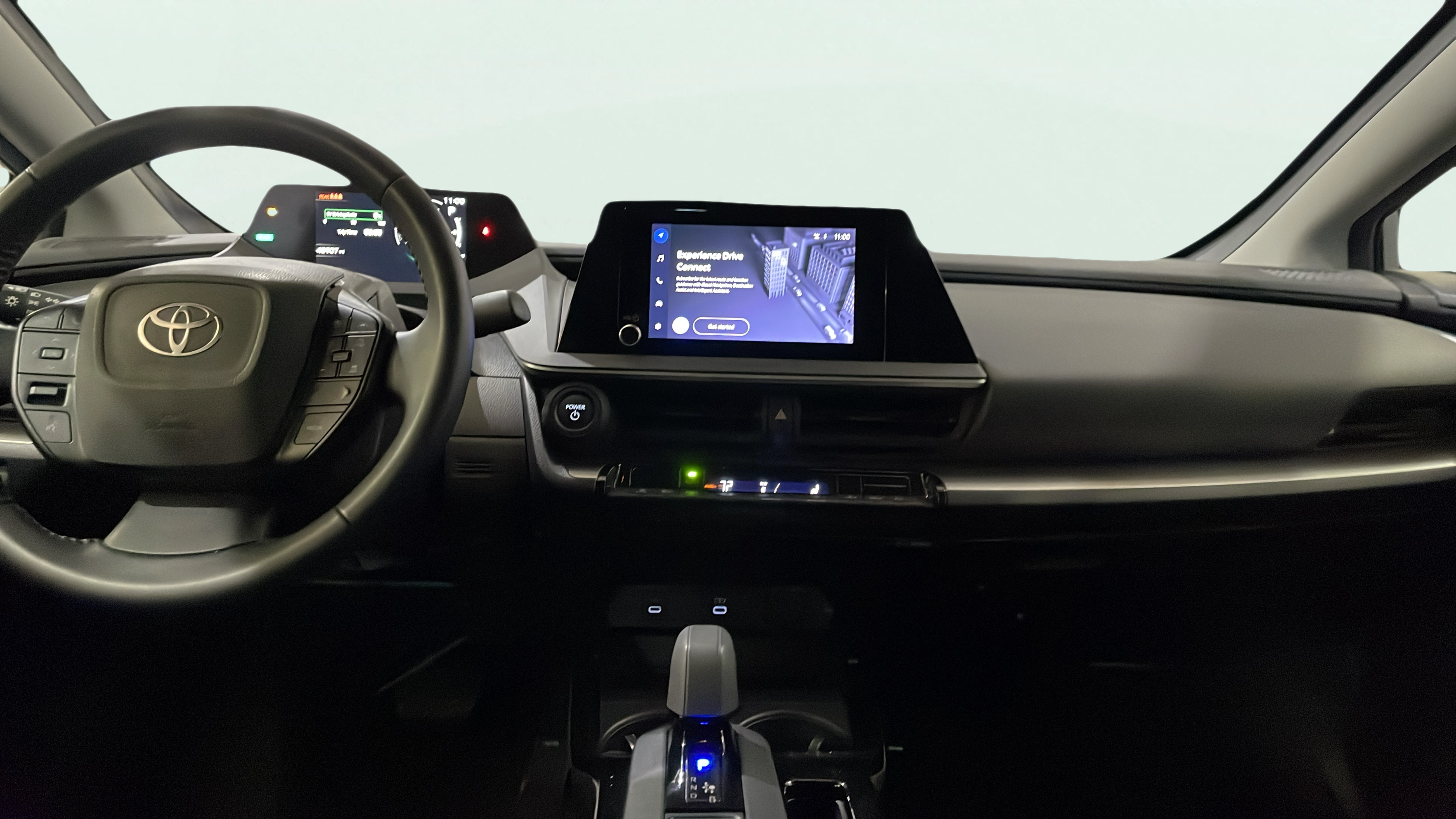 Vehicle interior 360 preview