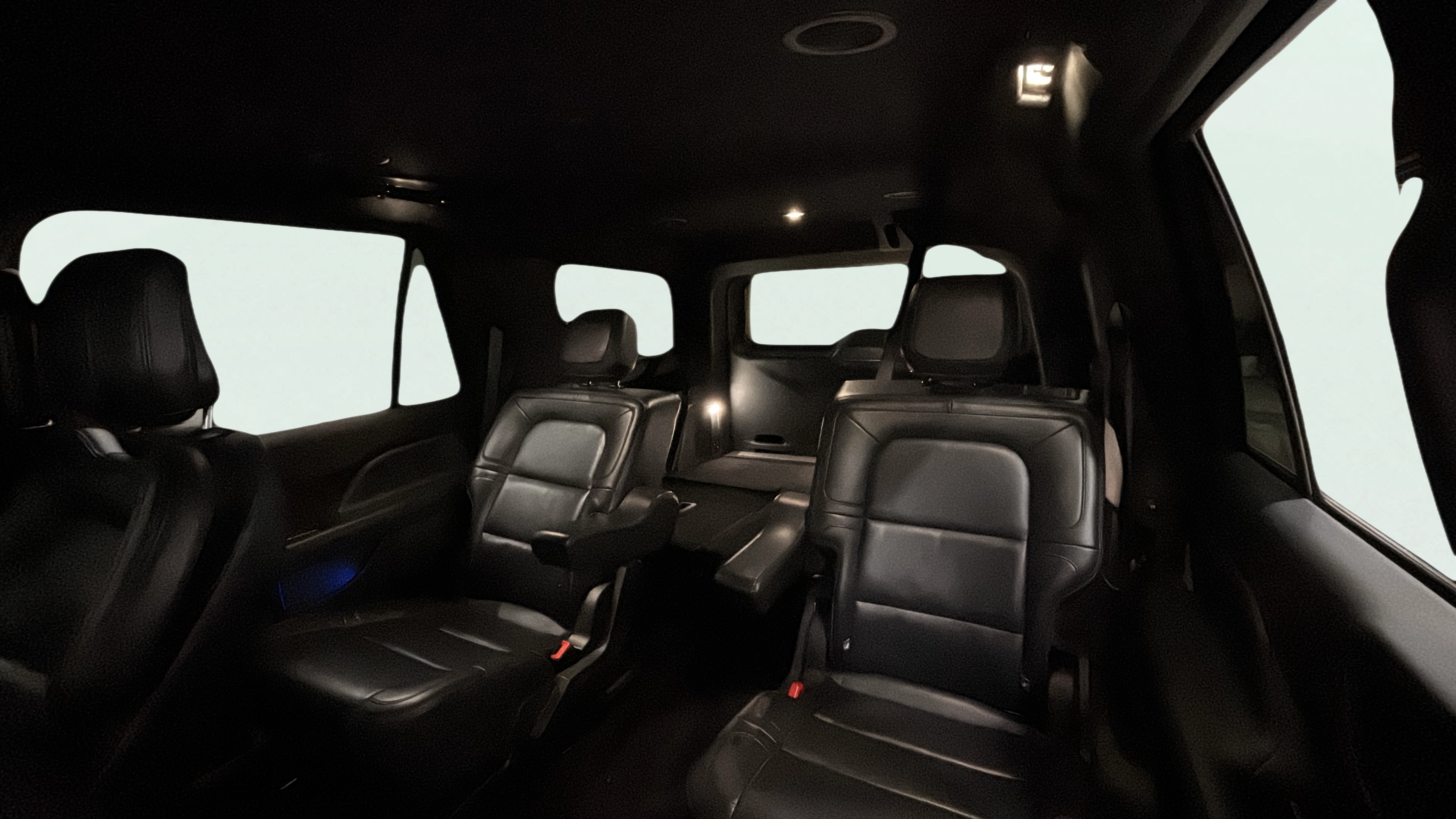 Vehicle interior 2