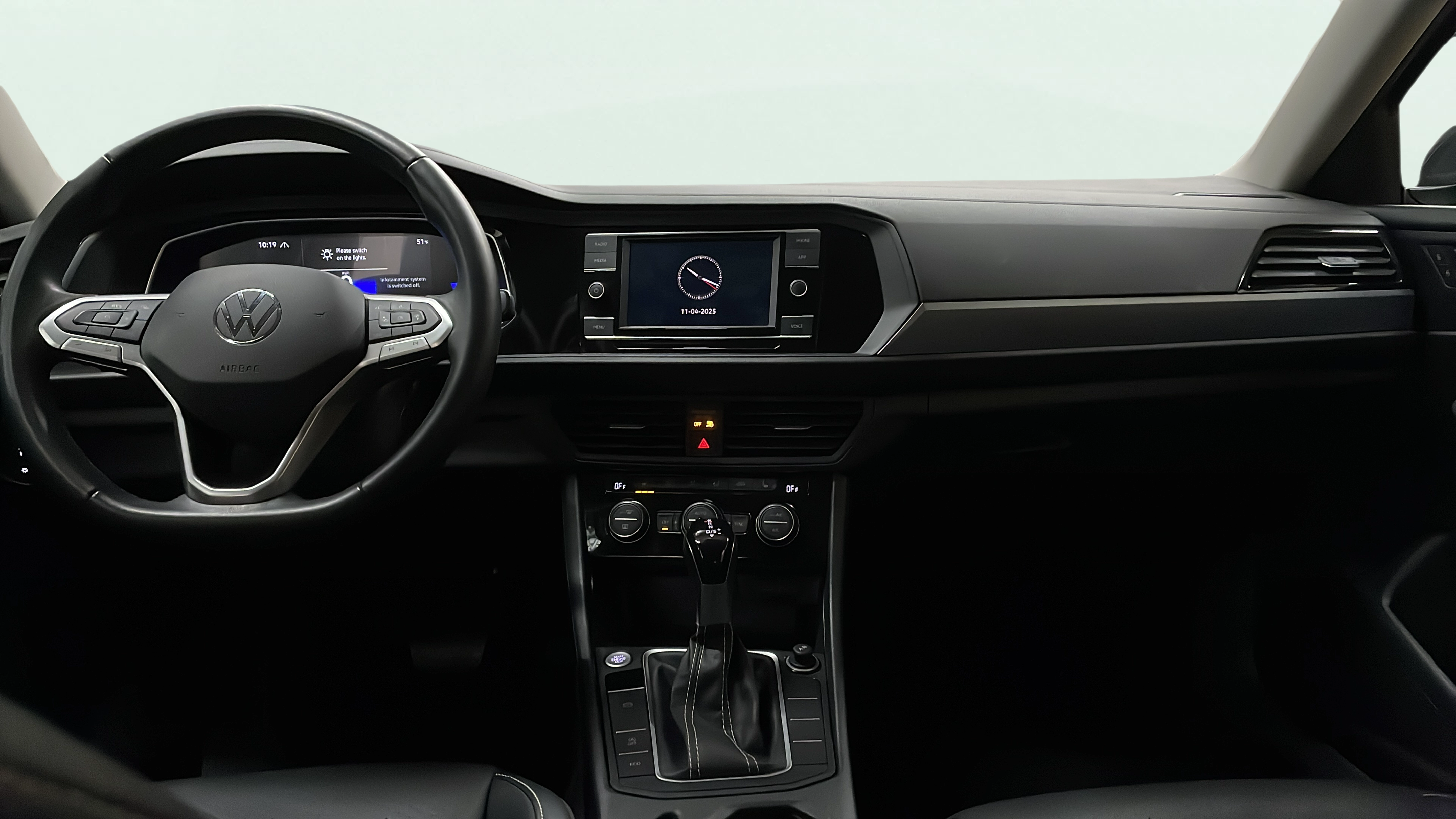 Vehicle interior 360 preview