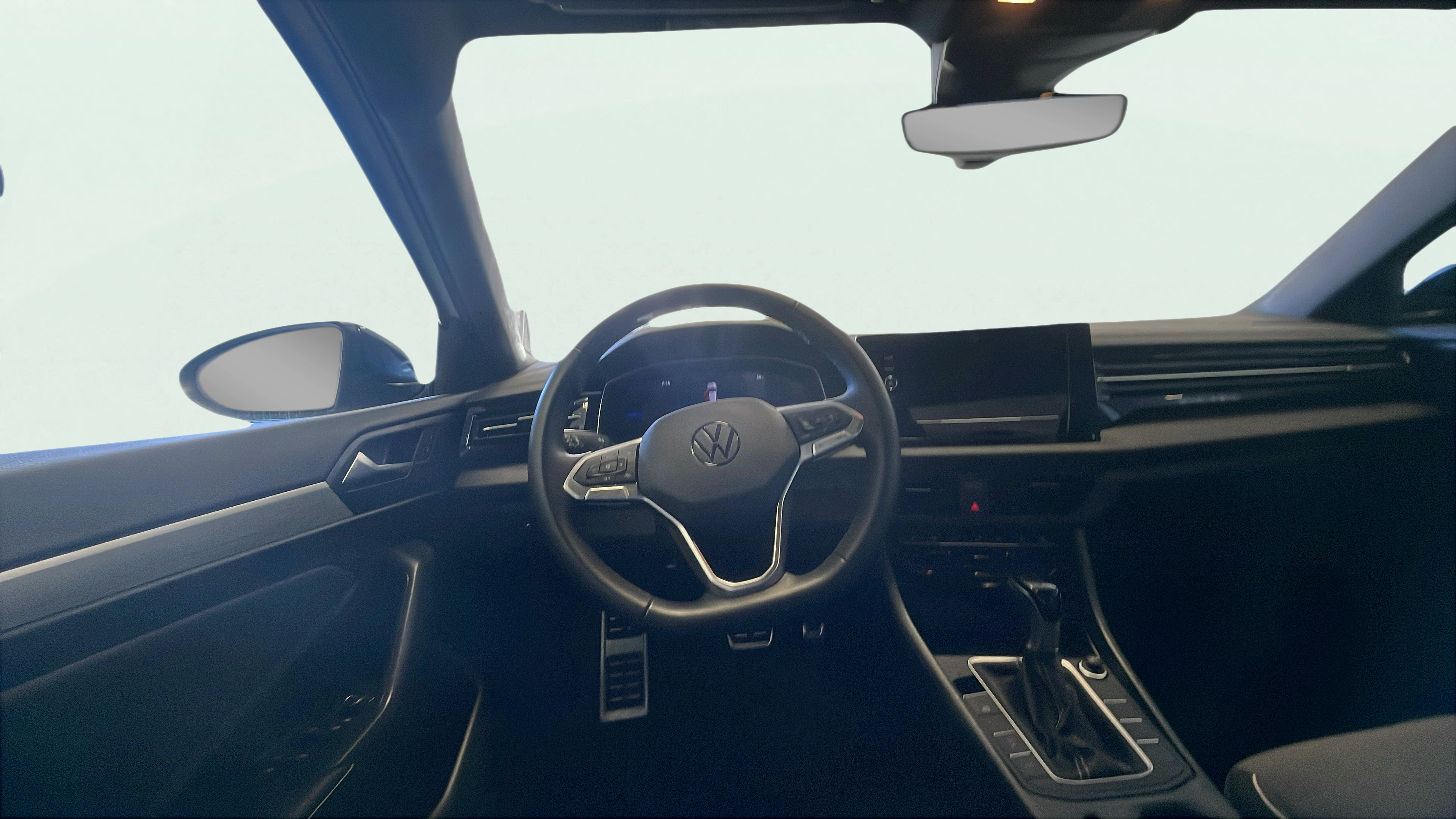 Vehicle interior 360 preview