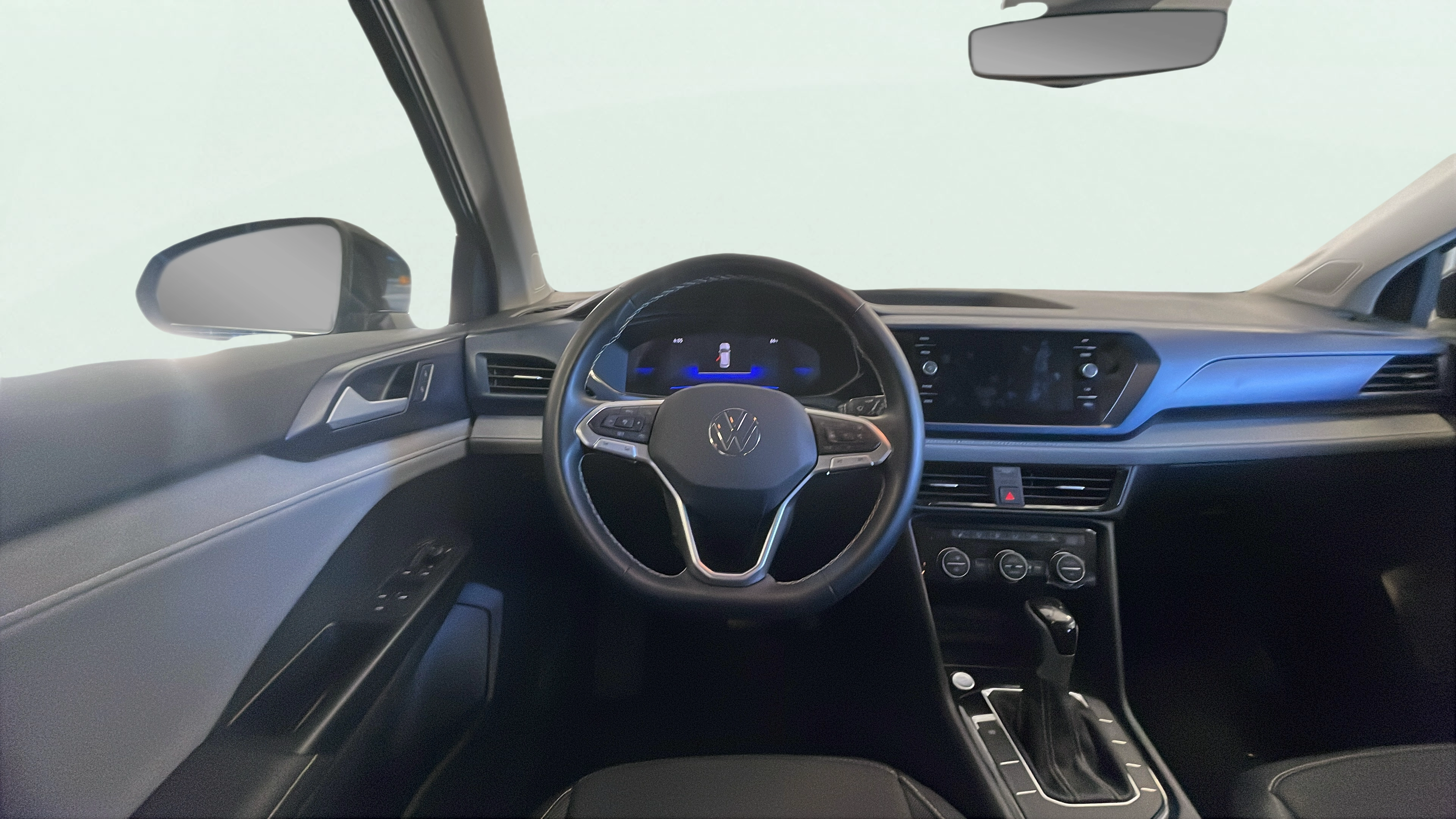 Vehicle interior 360 preview