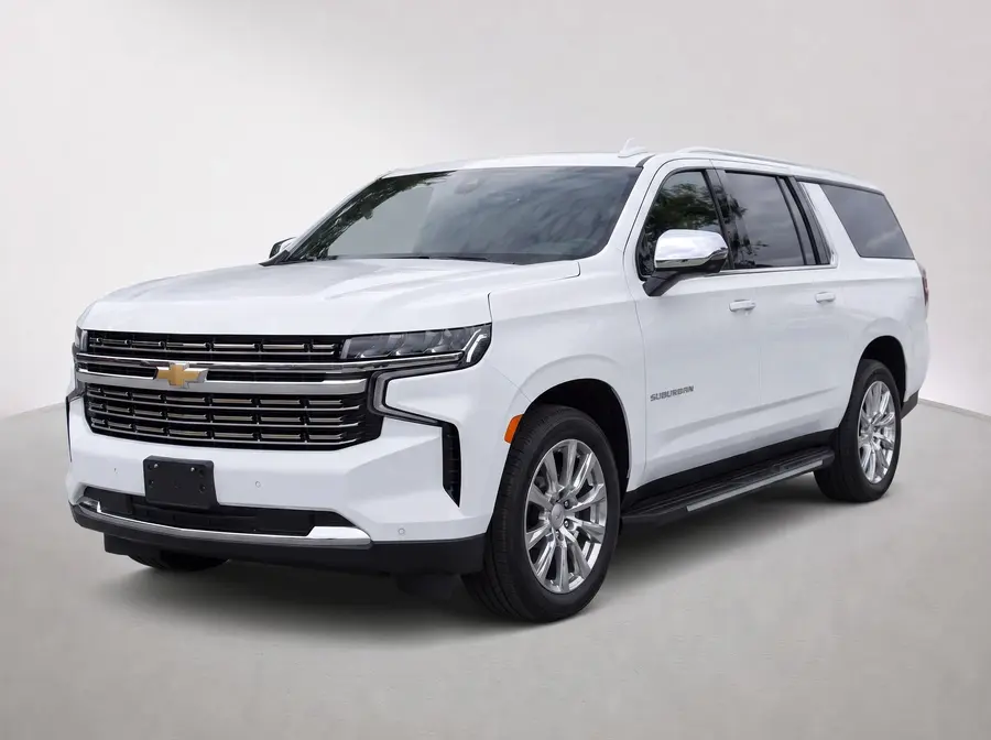 2023 Chevrolet Suburban — image 1 of 9
