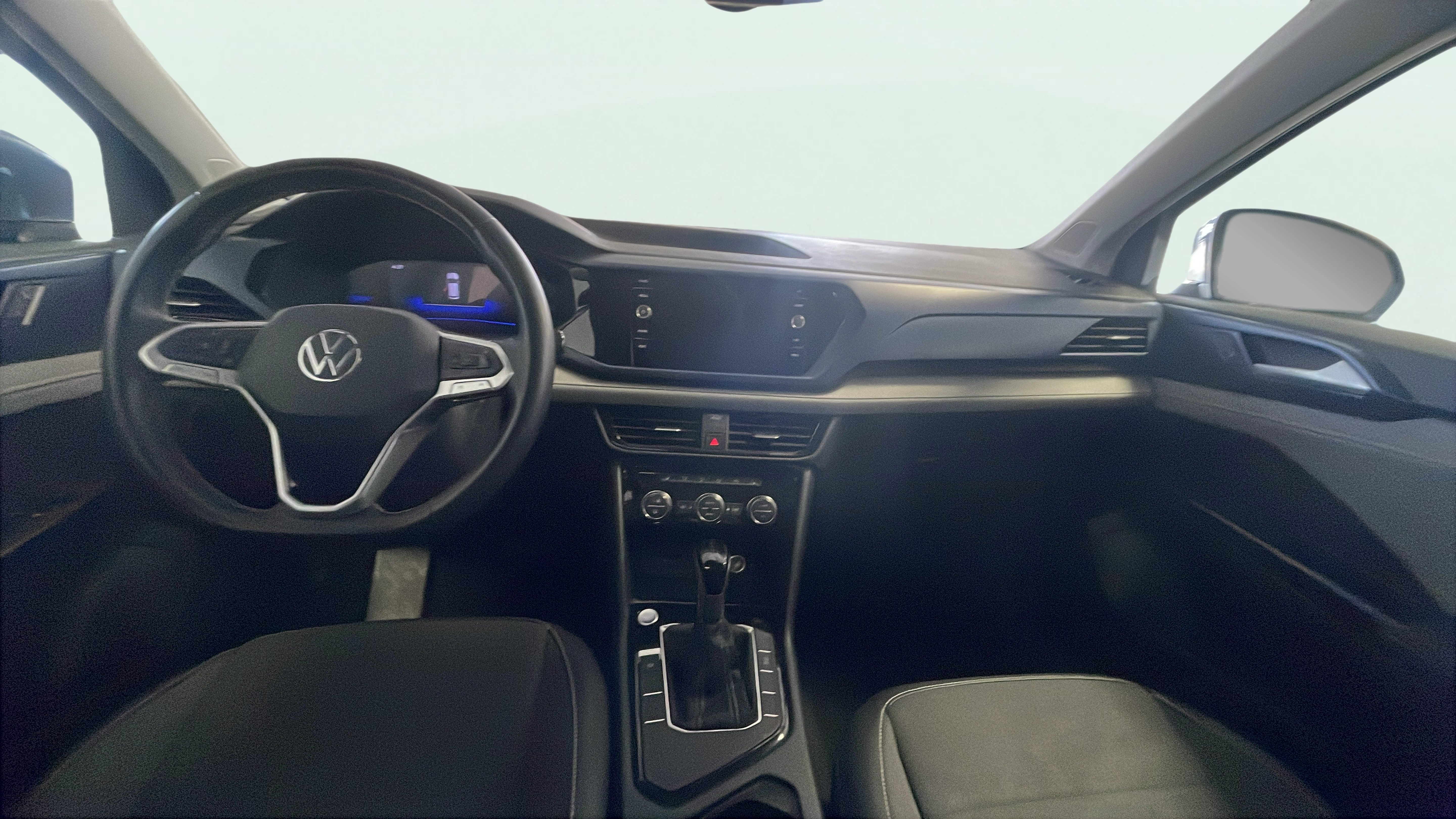 Vehicle interior 360 preview