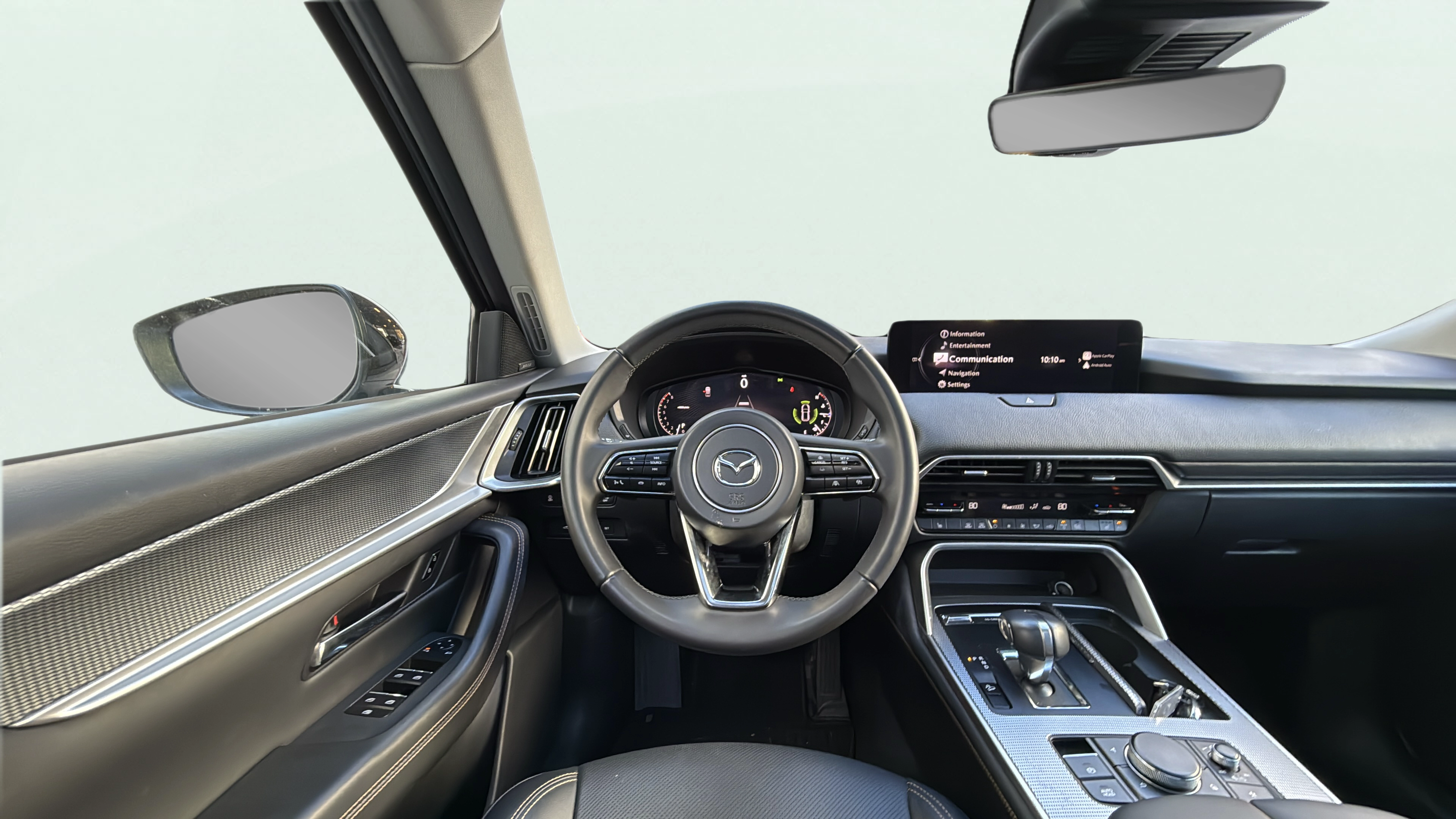 Vehicle interior 360 preview