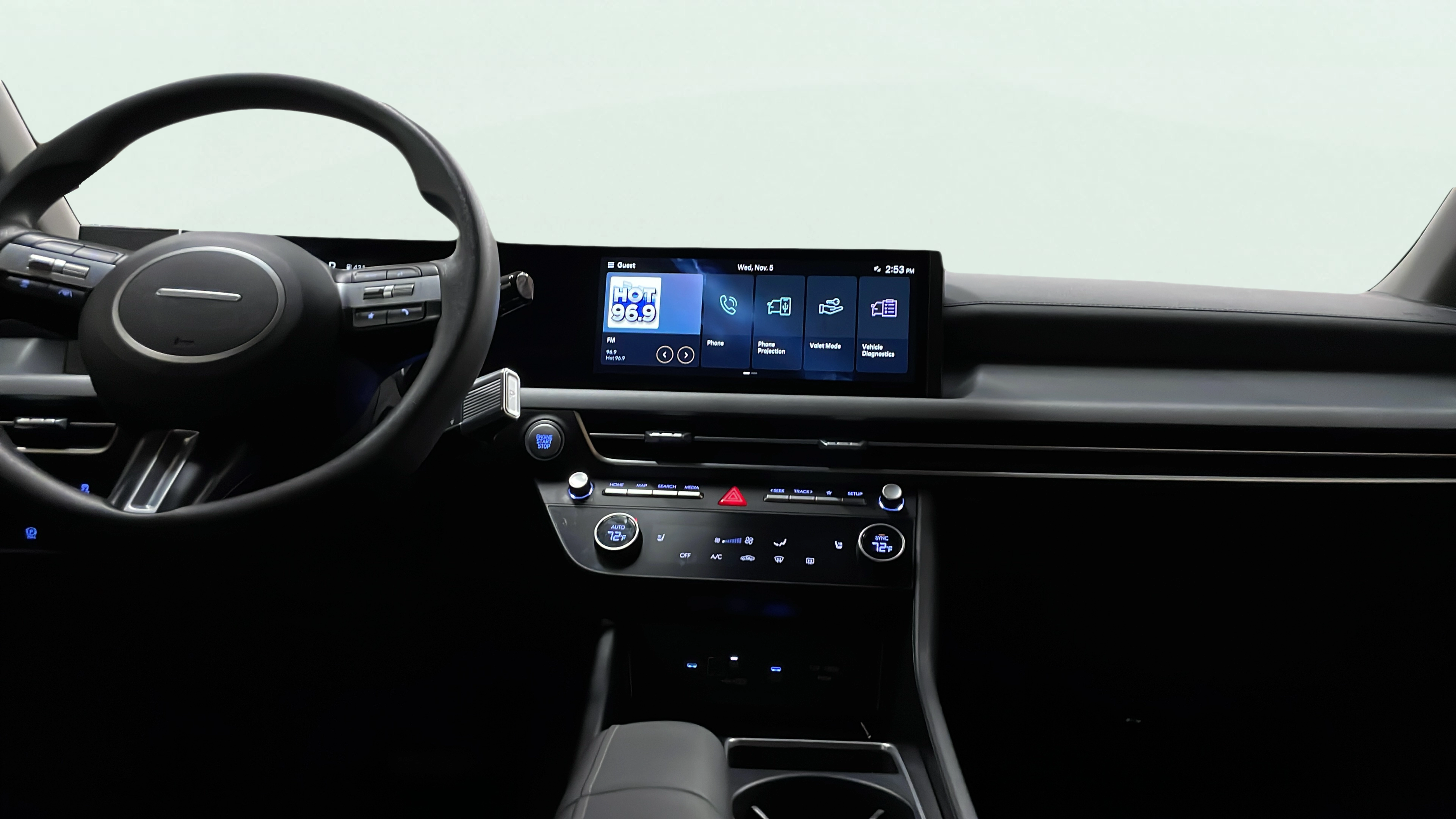 Vehicle interior 360 preview