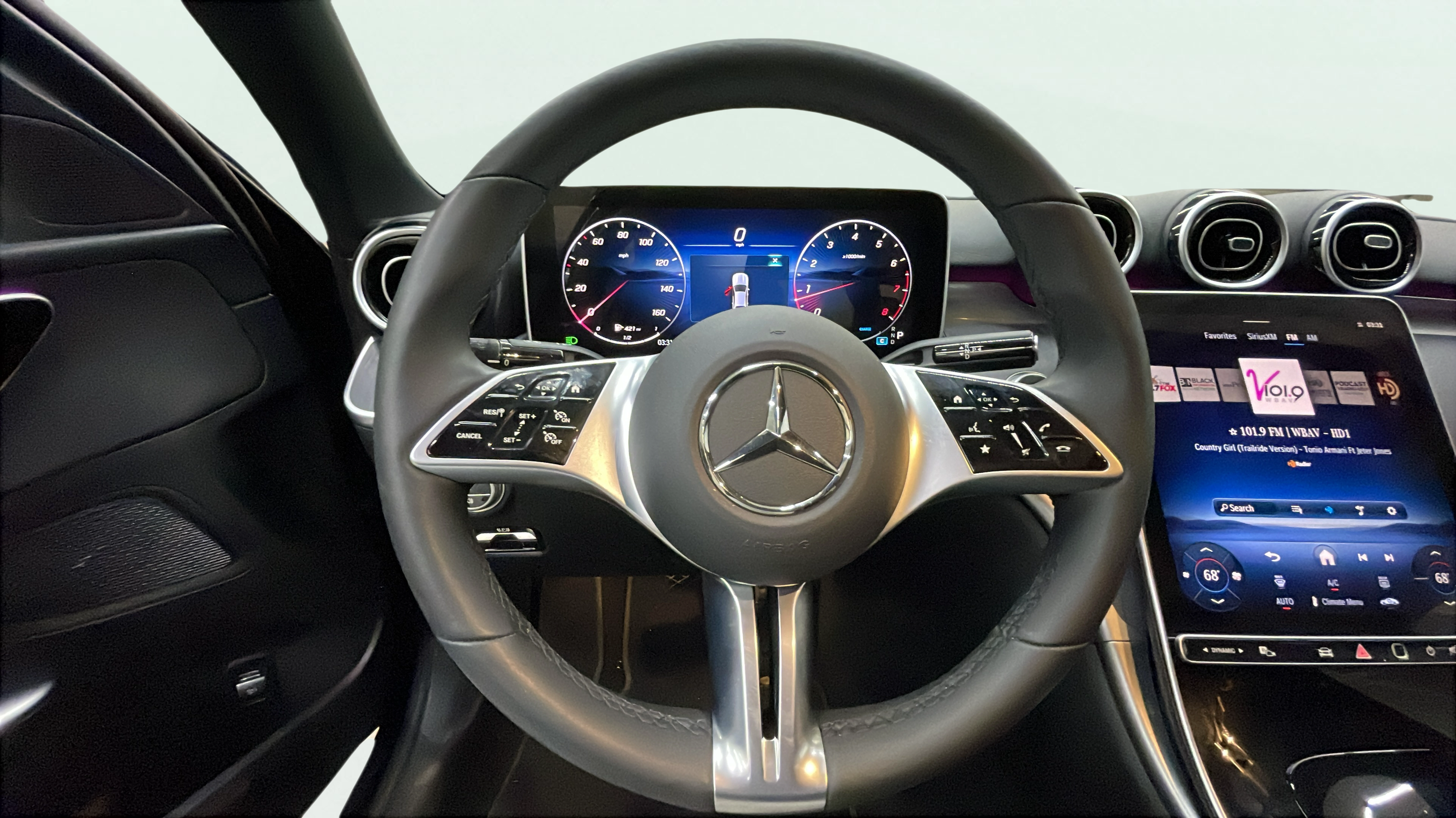 Vehicle interior 360 preview