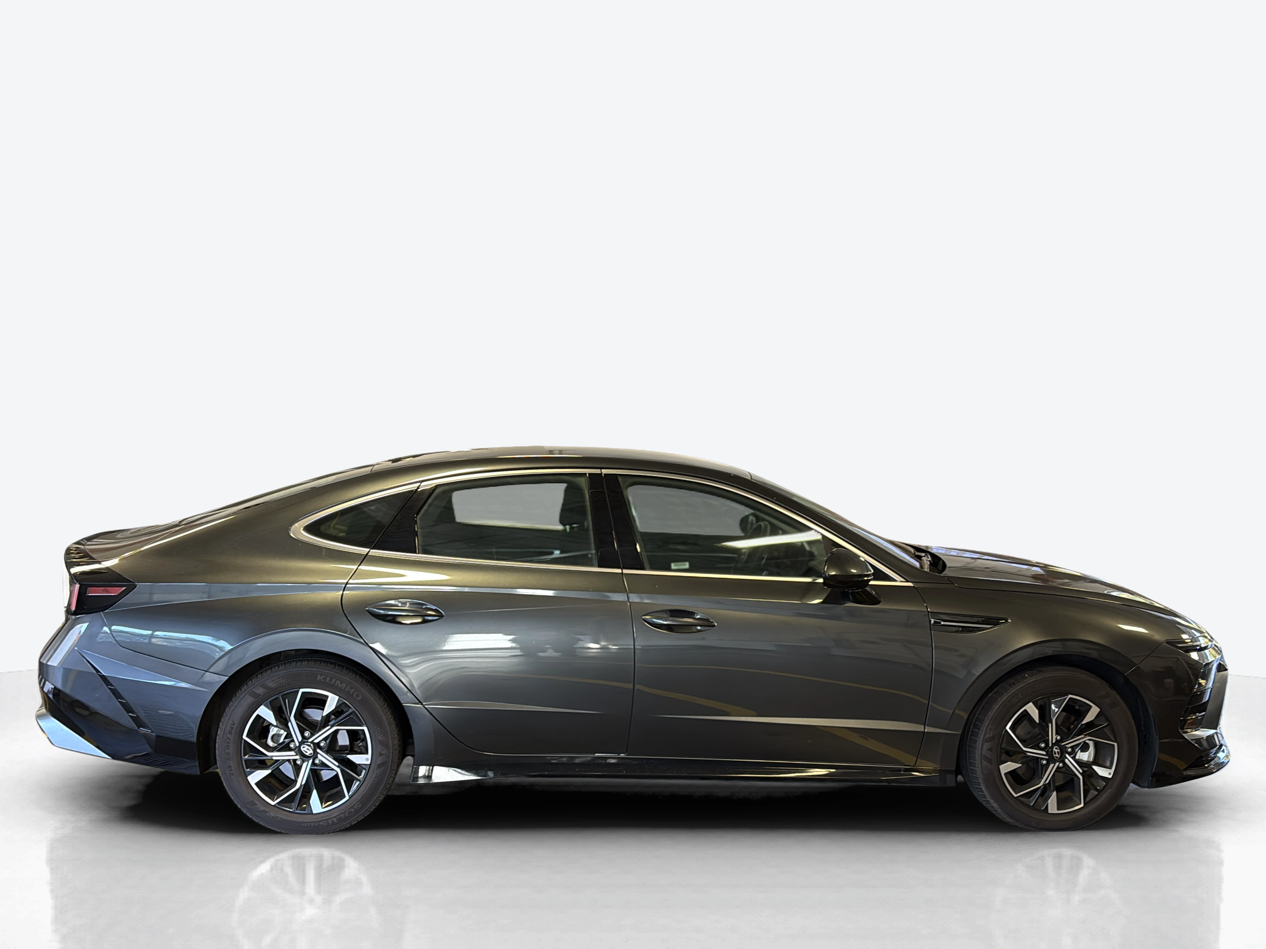 Vehicle exterior side